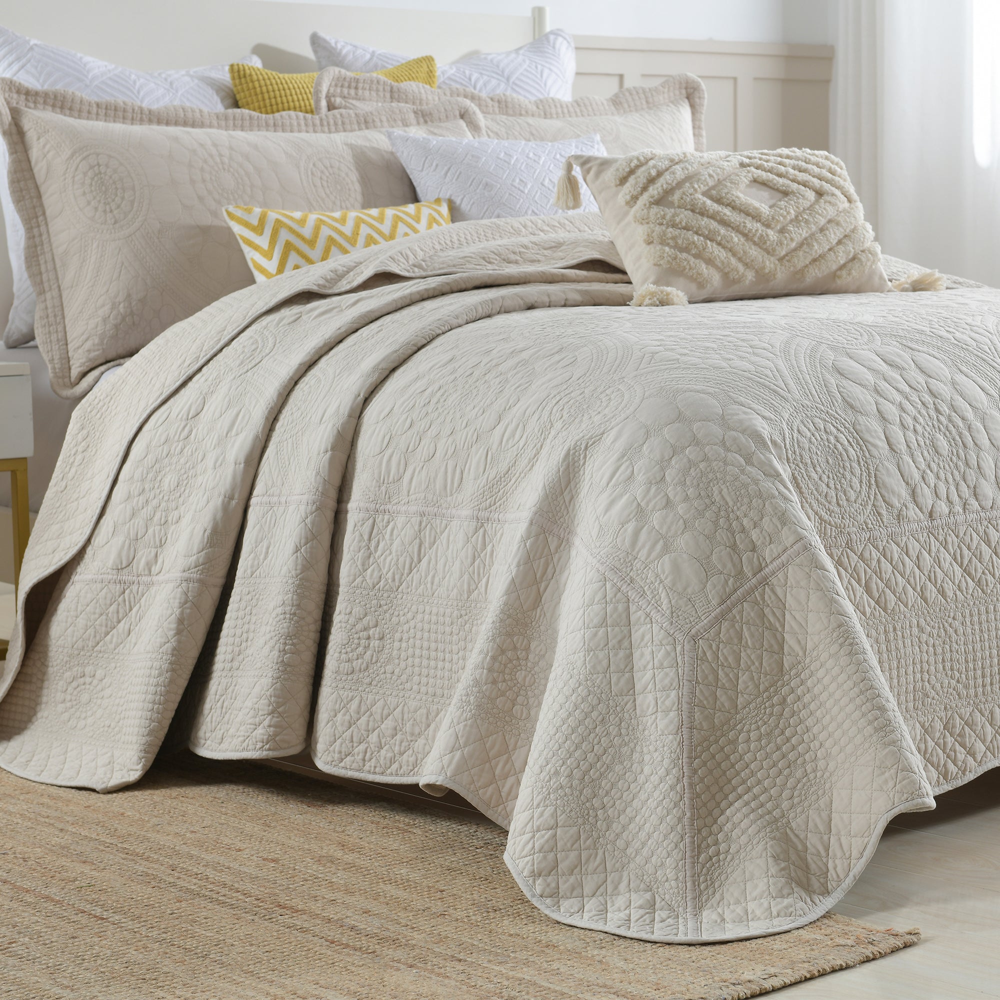 3 Piece 100% Cotton Quilt Set, Oversized Lightweight Quilted Bedspread TF