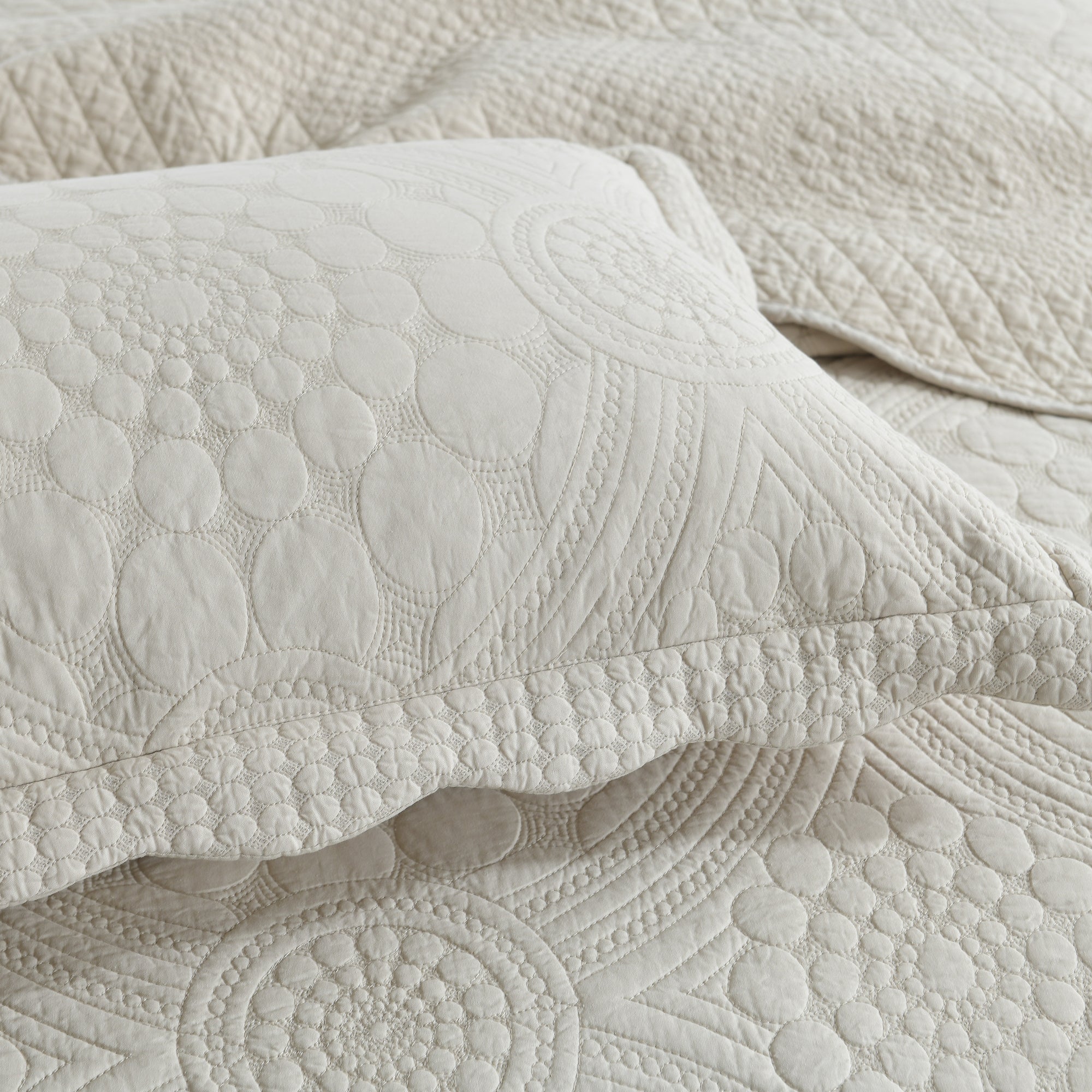 3 Piece 100% Cotton Quilt Set, Oversized Lightweight Quilted Bedspread TF