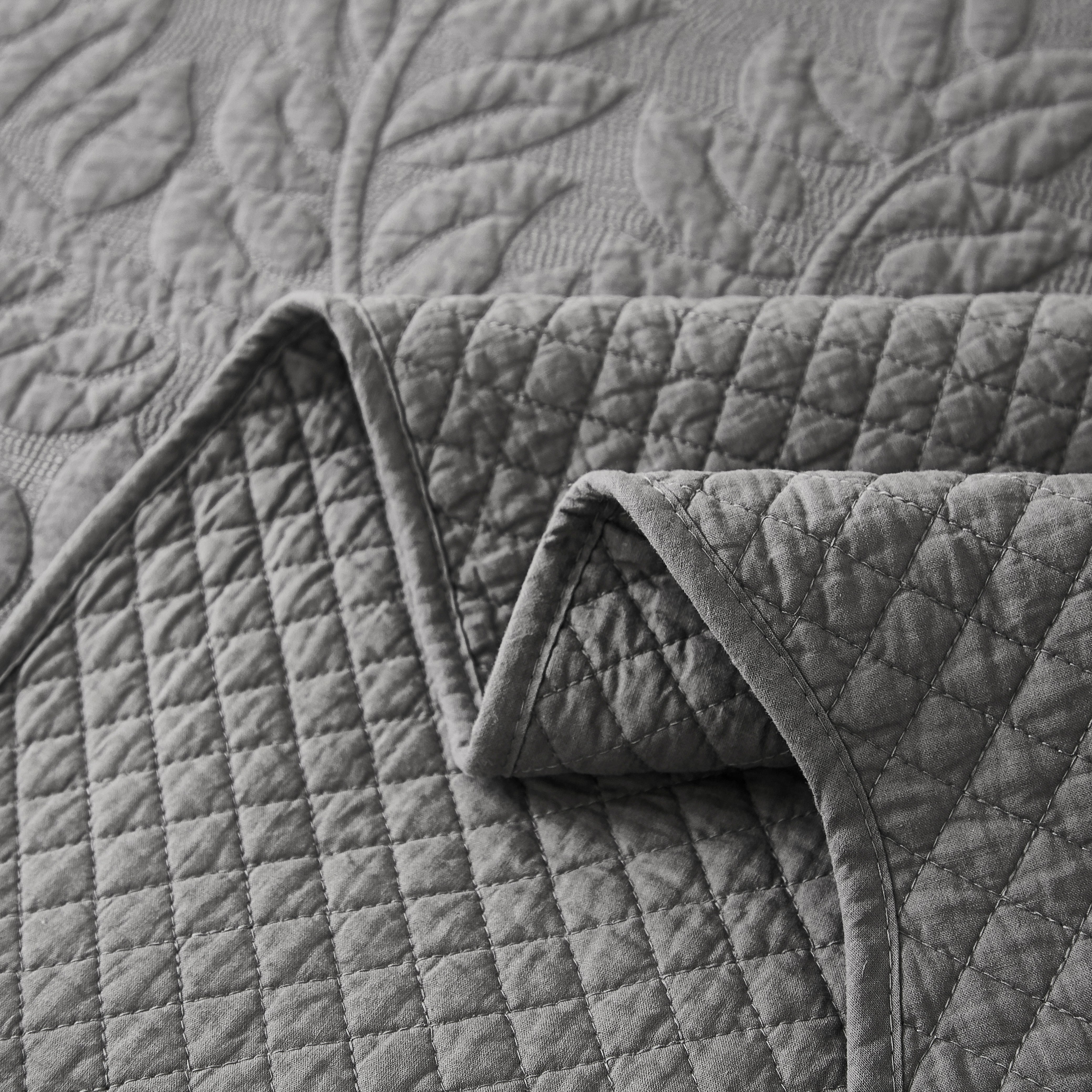 3 Piece 100% Cotton Quilt Set, Oversized Quilted Bedspread T