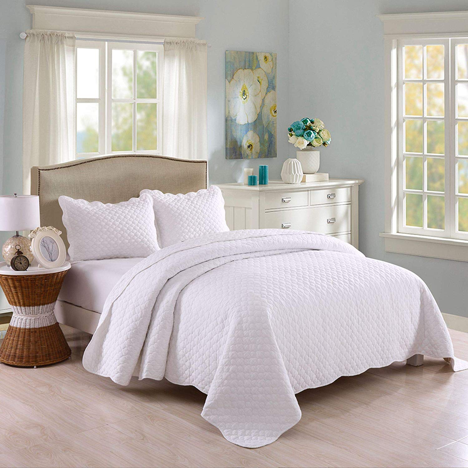 3 Piece 100% Cotton Quilt Set, Lightweight Quilted Bedspread White