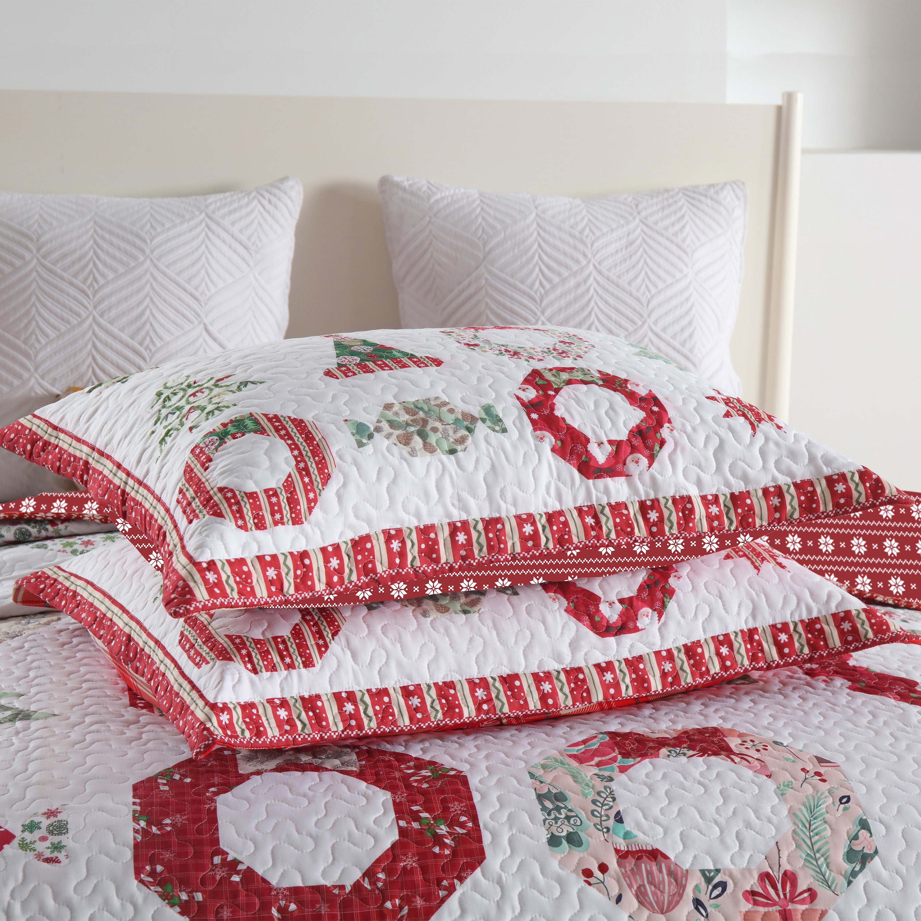 3 Piece Christmas Quilt Set Holiday Candy Print Bedspread