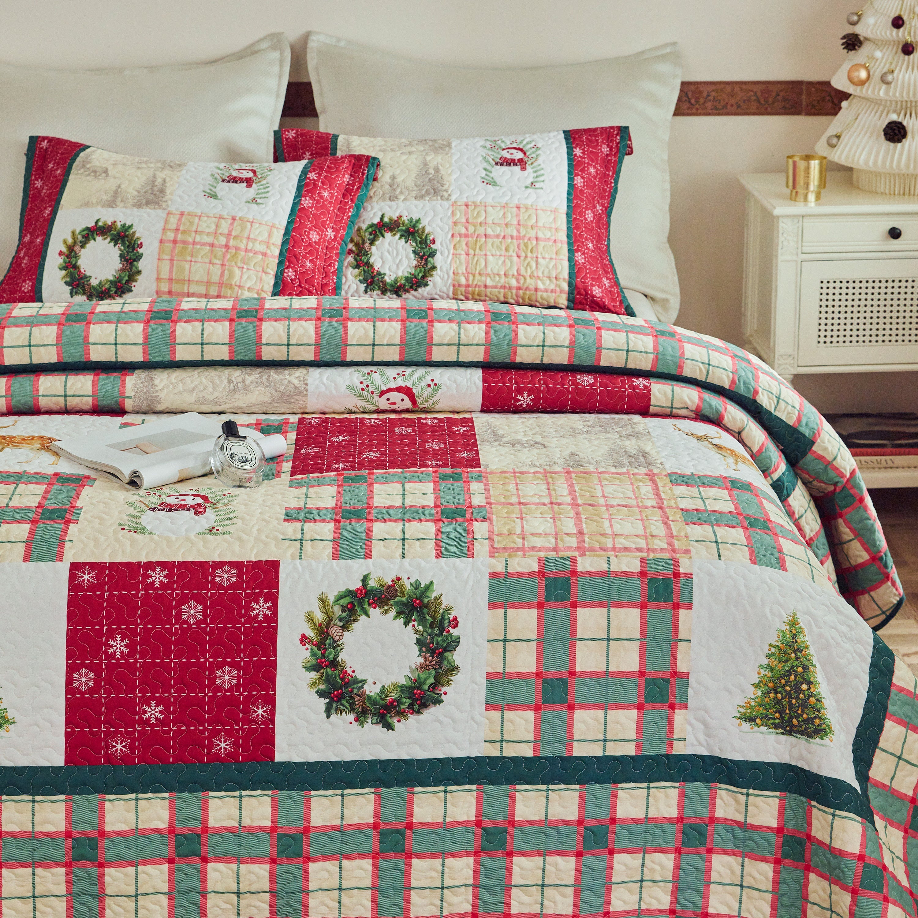 3-Piece Vintage Christmas Plaid Patchwork Quilt Bedspread Set BY227
