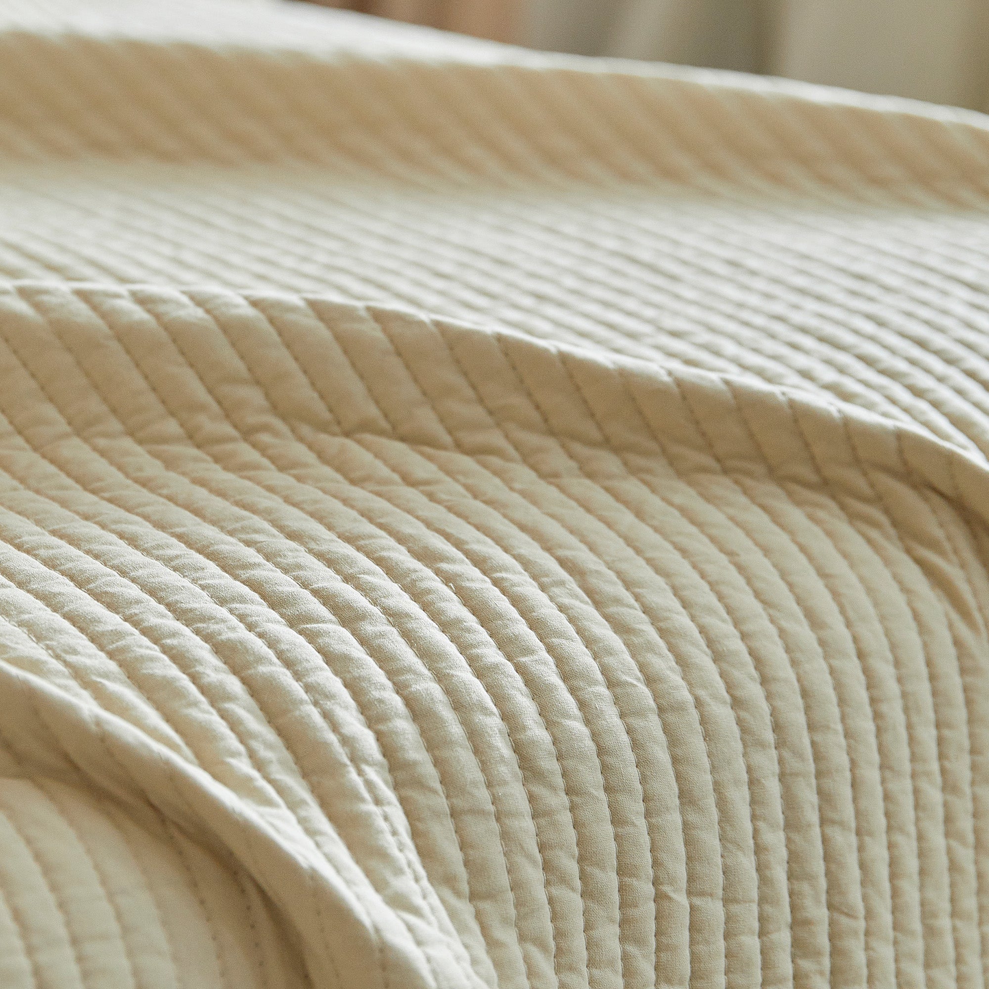 3 Piece 100% Cotton Quilt Set, Oversized Lightweight Textured Bedspread TG