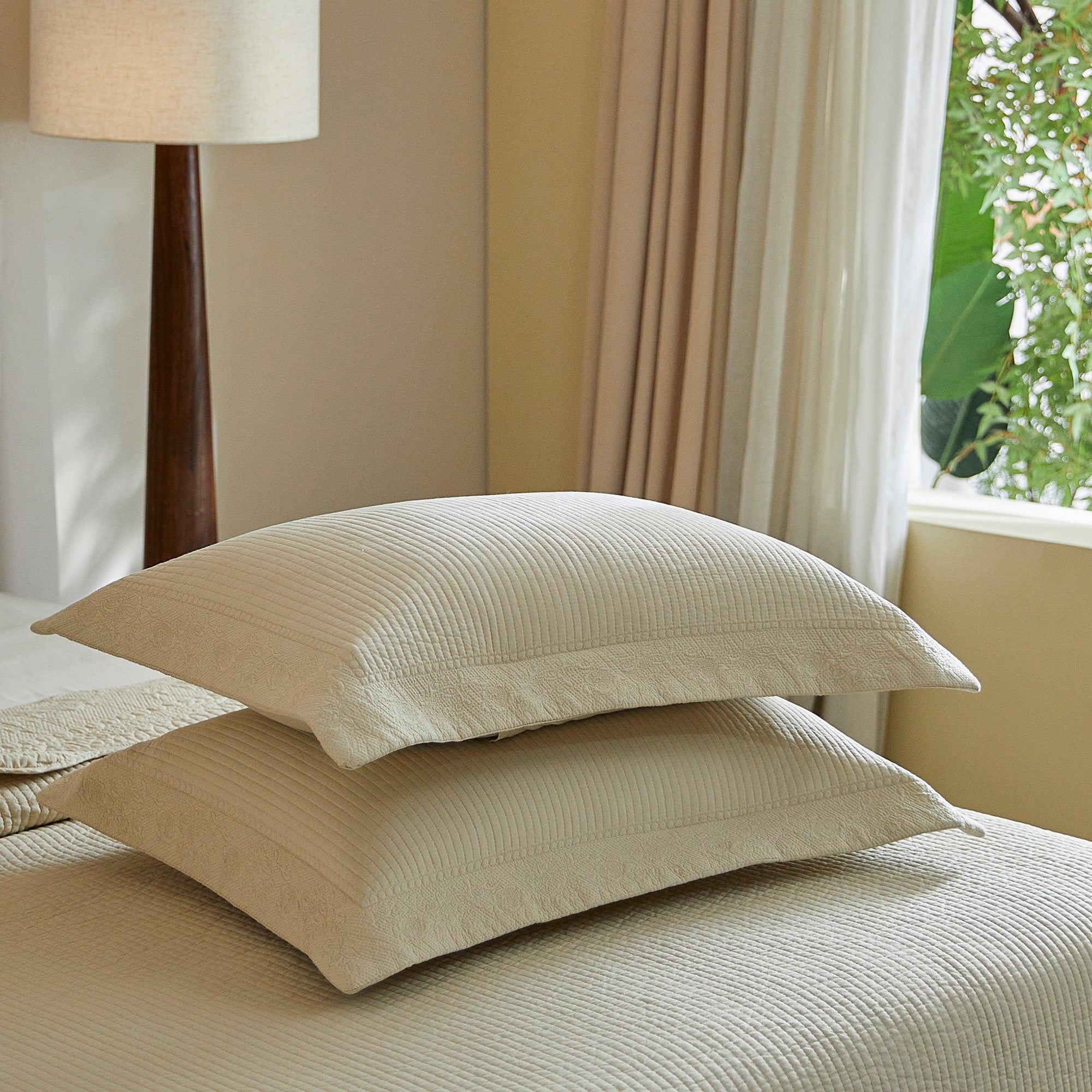 3 Piece 100% Cotton Quilt Set, Oversized Lightweight Textured Bedspread TG