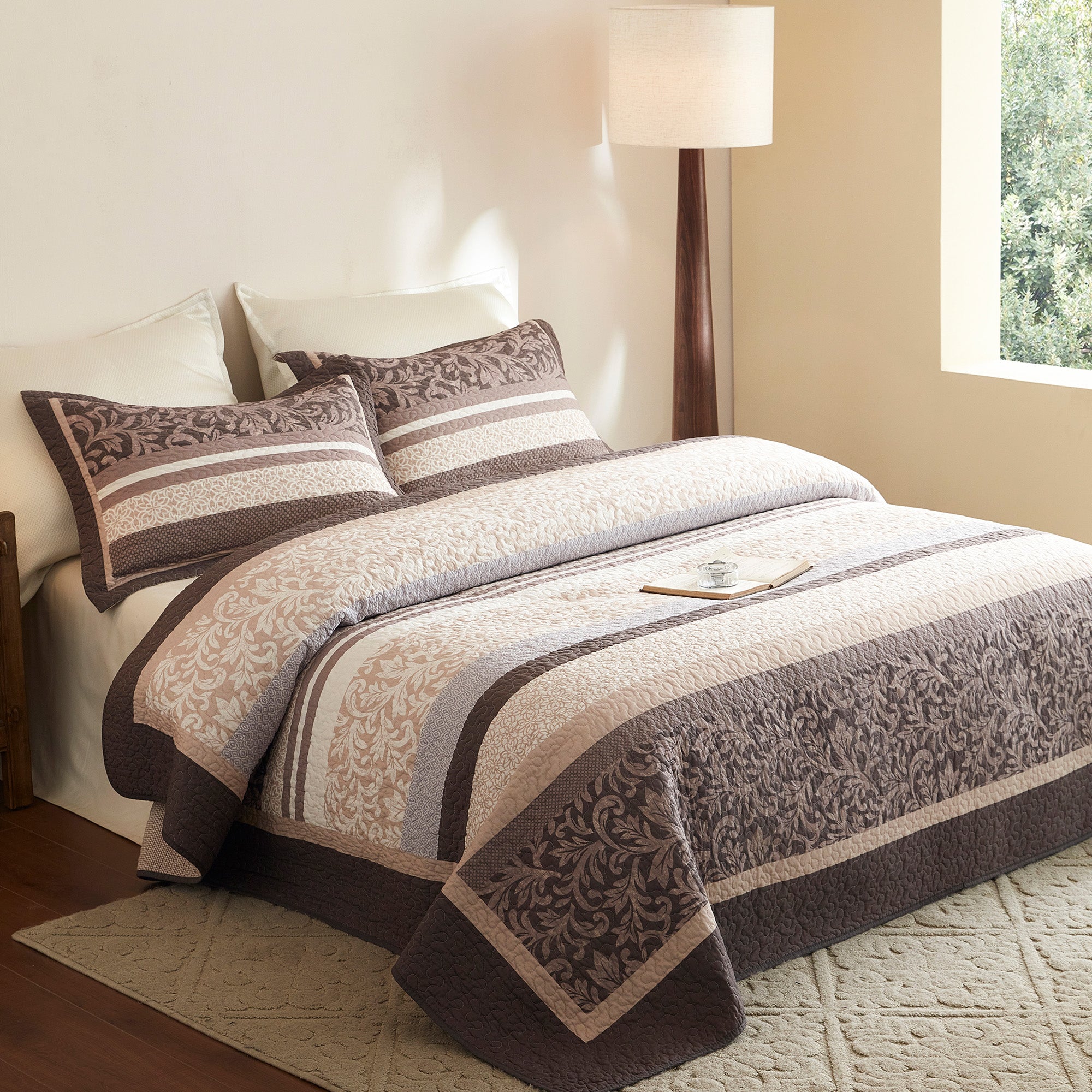 3 Piece Traditional Floral Cotton Quilt Set – Classic Cottage Bedspread CP341