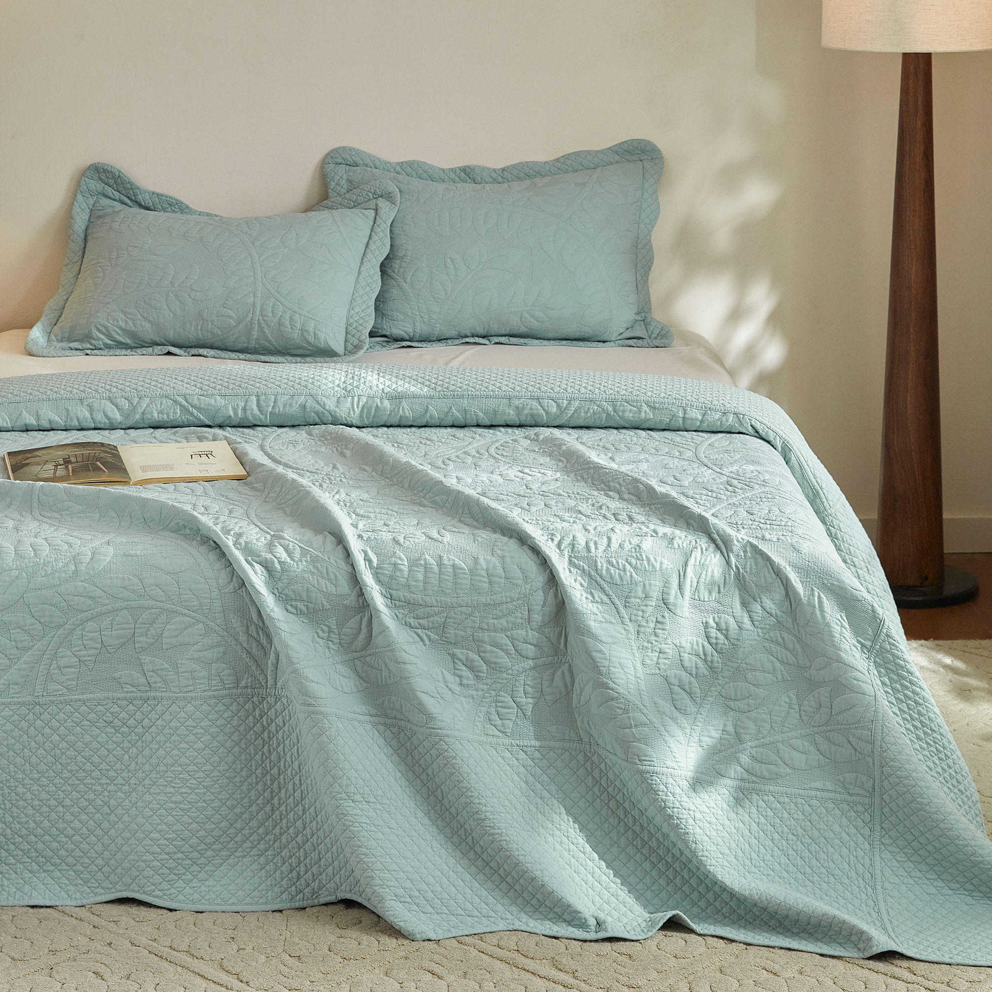 3-Pcs 100% Cotton Oversized Quilt Bedspread Set Embroidery T