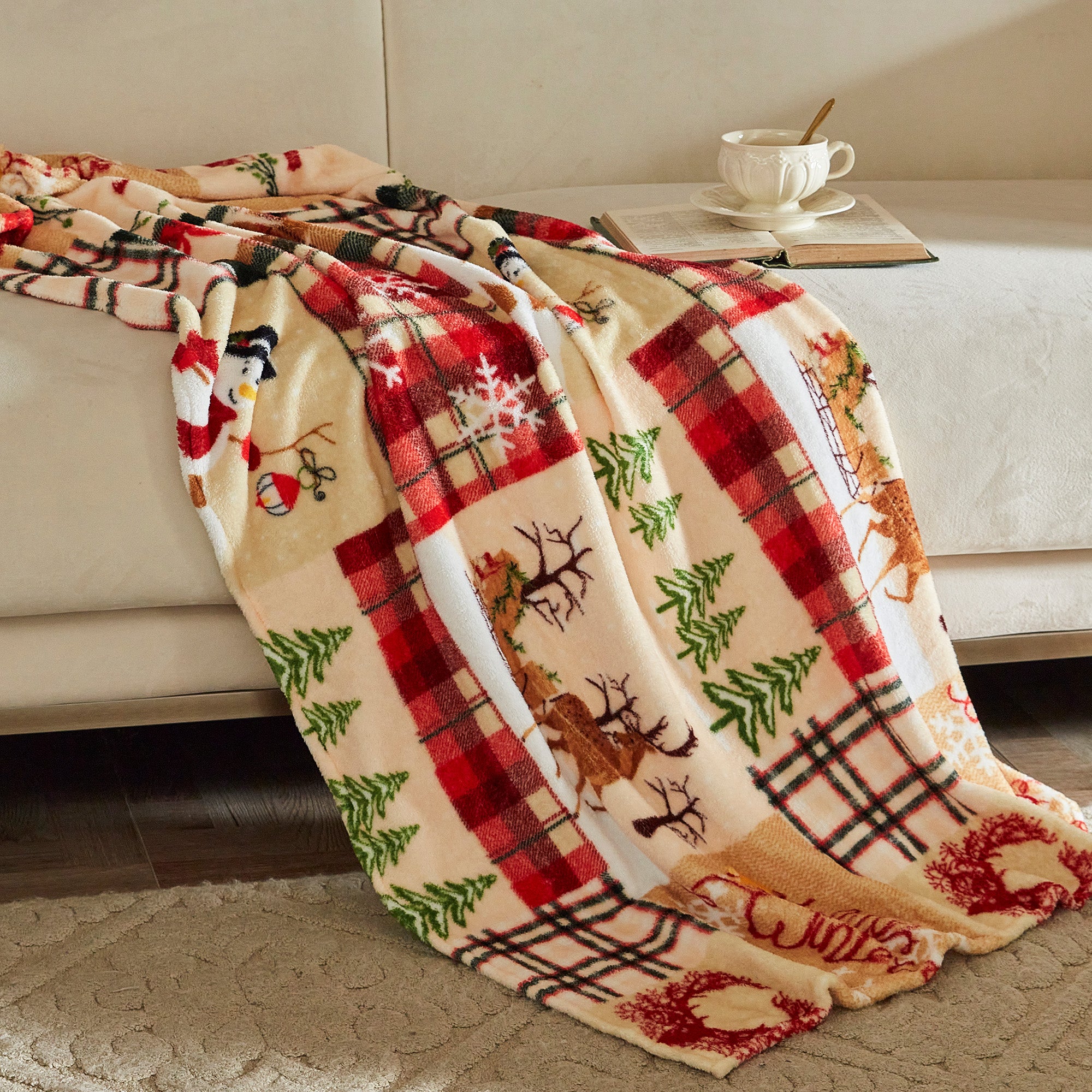 Christmas Throw Blanket 50" x 60" – Soft Flannel Quilt Set Bedspread Throw for Couch, Sofa & Bed