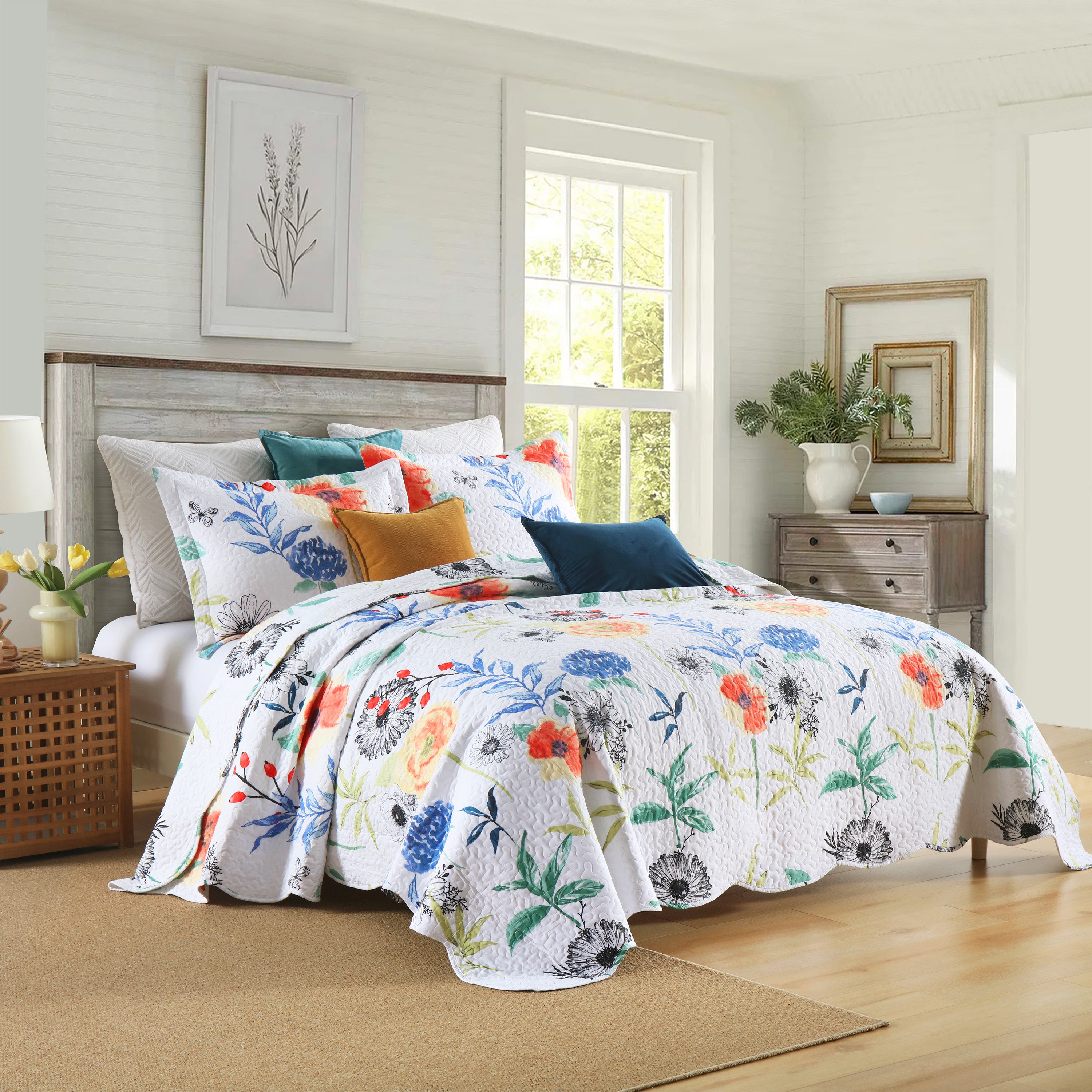 3 Piece Printed Floral Lightweight Quilt Bedspread Set BY209