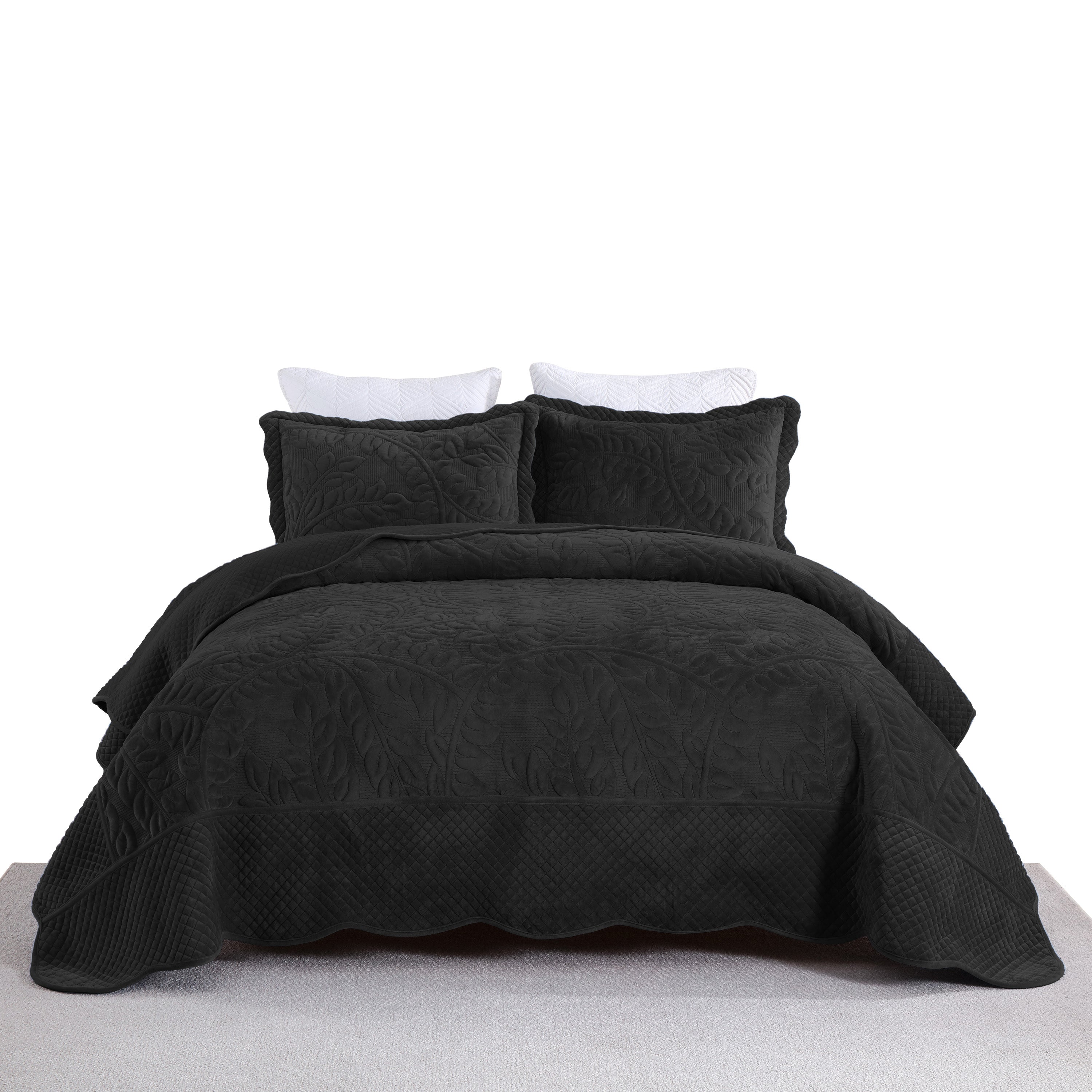 3 Piece Oversized Luxury Velvet Quilt Set Leaf Embroidered Bedspread