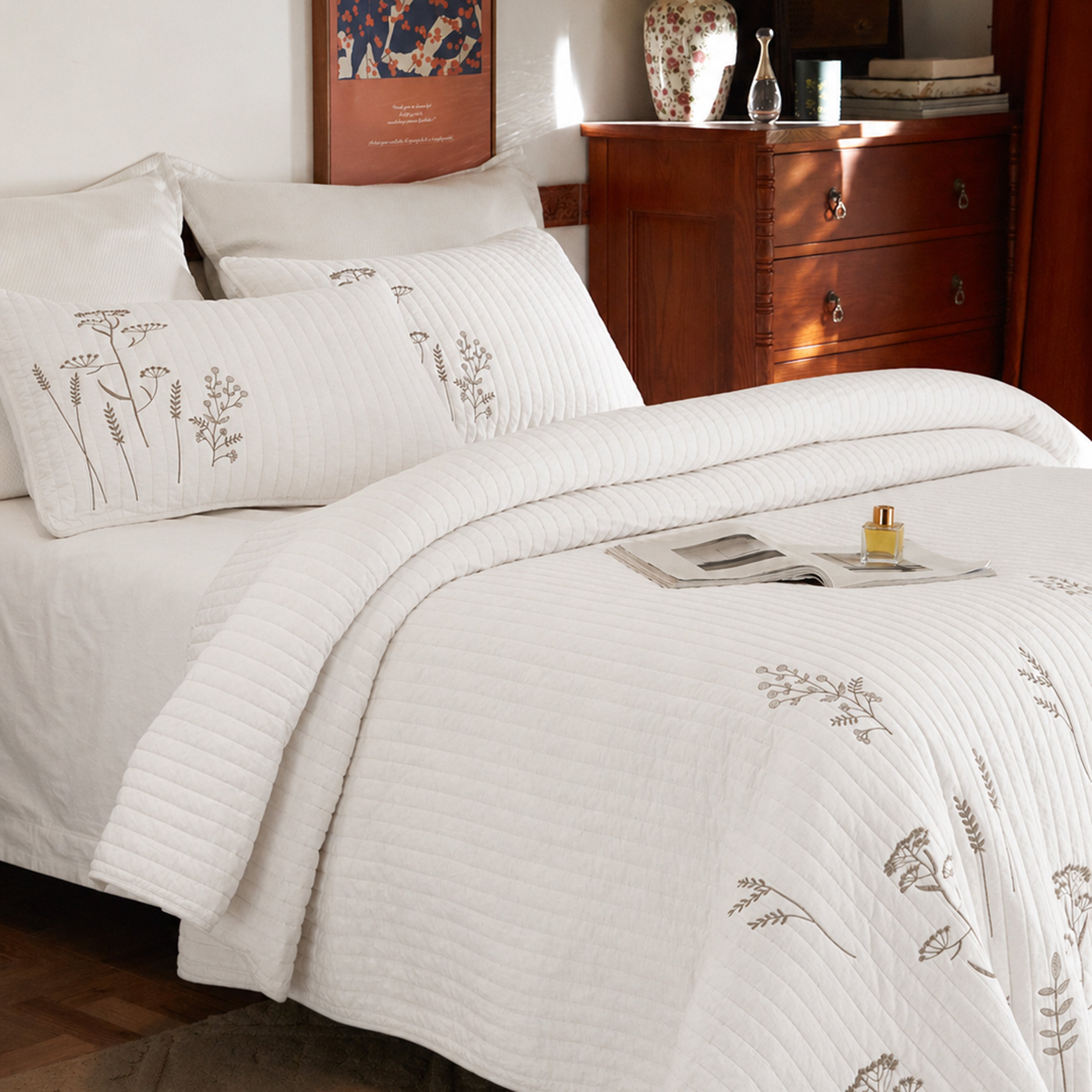 3 Piece 100% Cotton Floral Embroidered Quilt Bedspread Set TC157