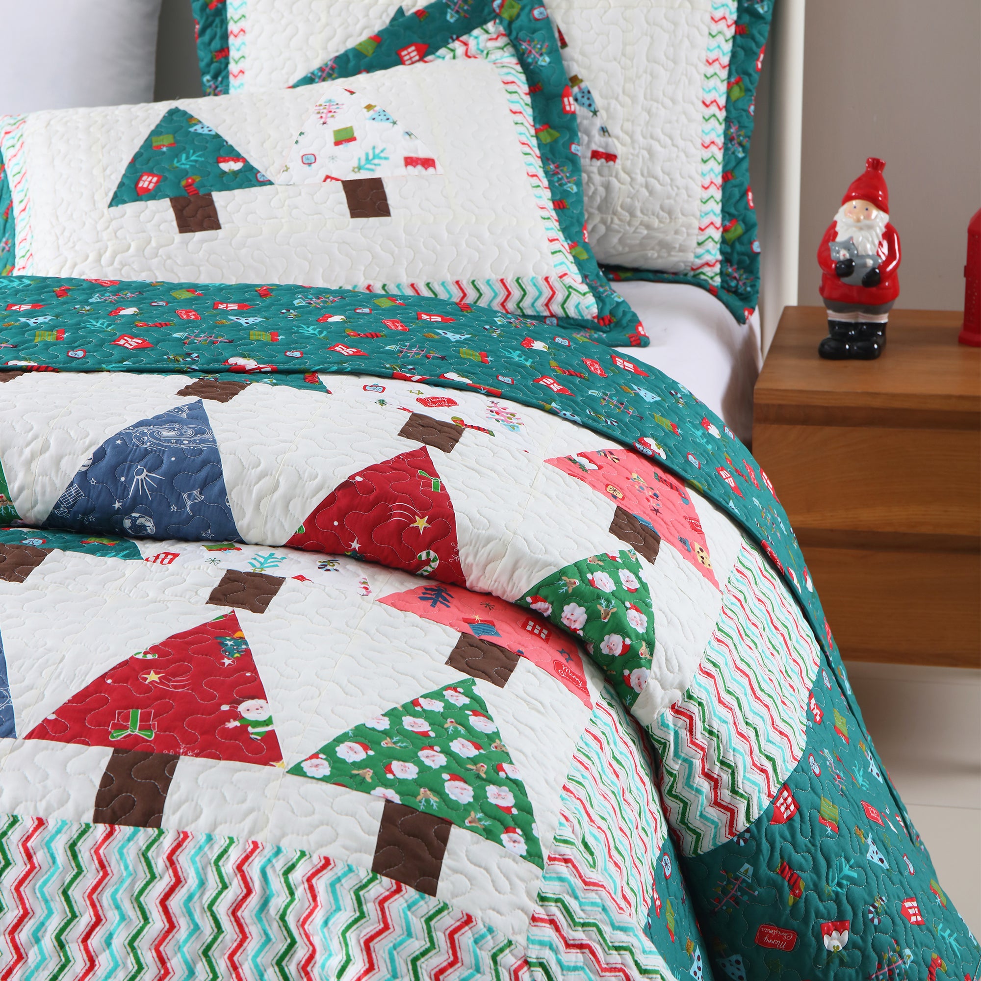 Handcrafted Christmas Patchwork Cotton Quilt Bedspread Set - 3-Piece Vintage Style Holiday Bedding PW101