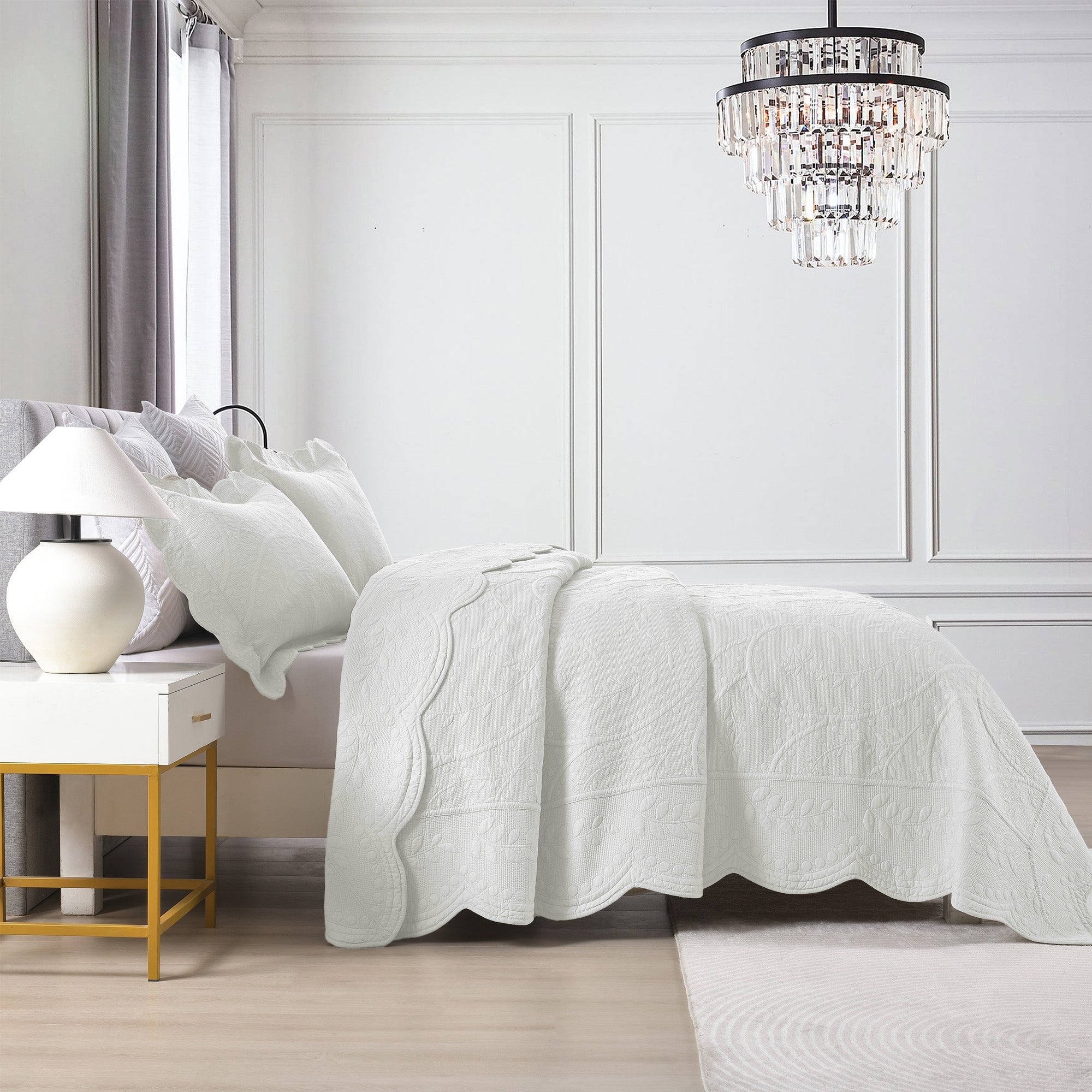 3-Piece Elegantly Embroidered 100% Cotton Oversized Quilt Bedspread Set TX