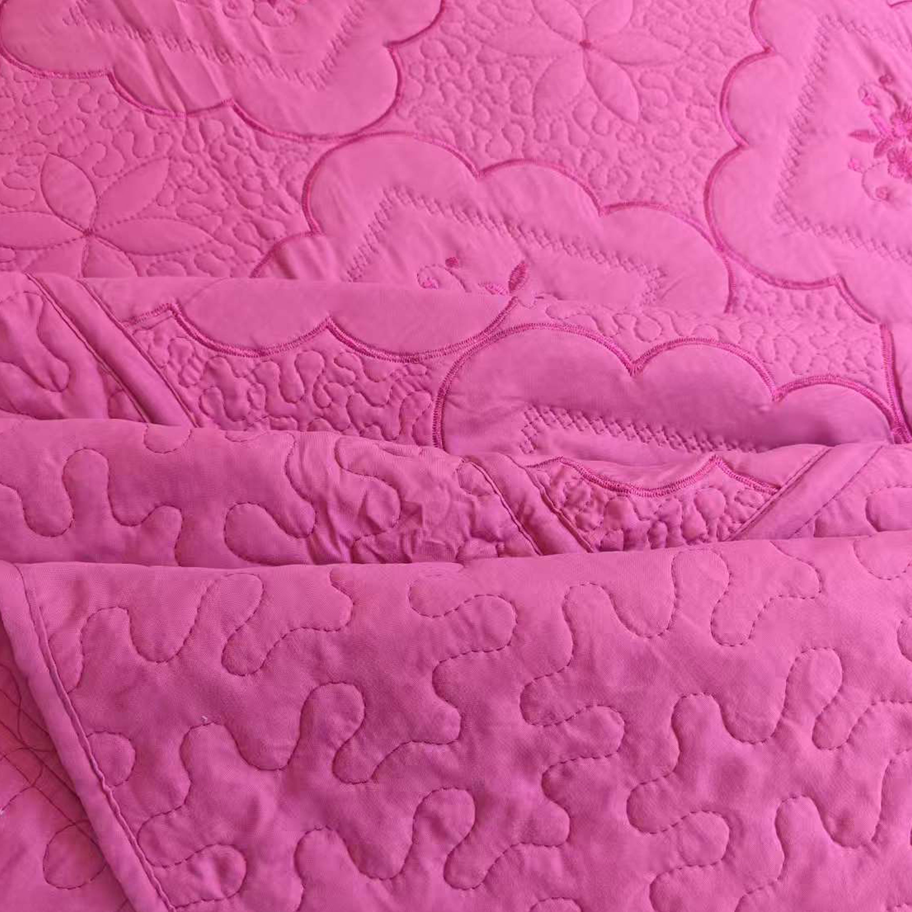 3 Piece Floral Embroidered Quilted Bedspread Set