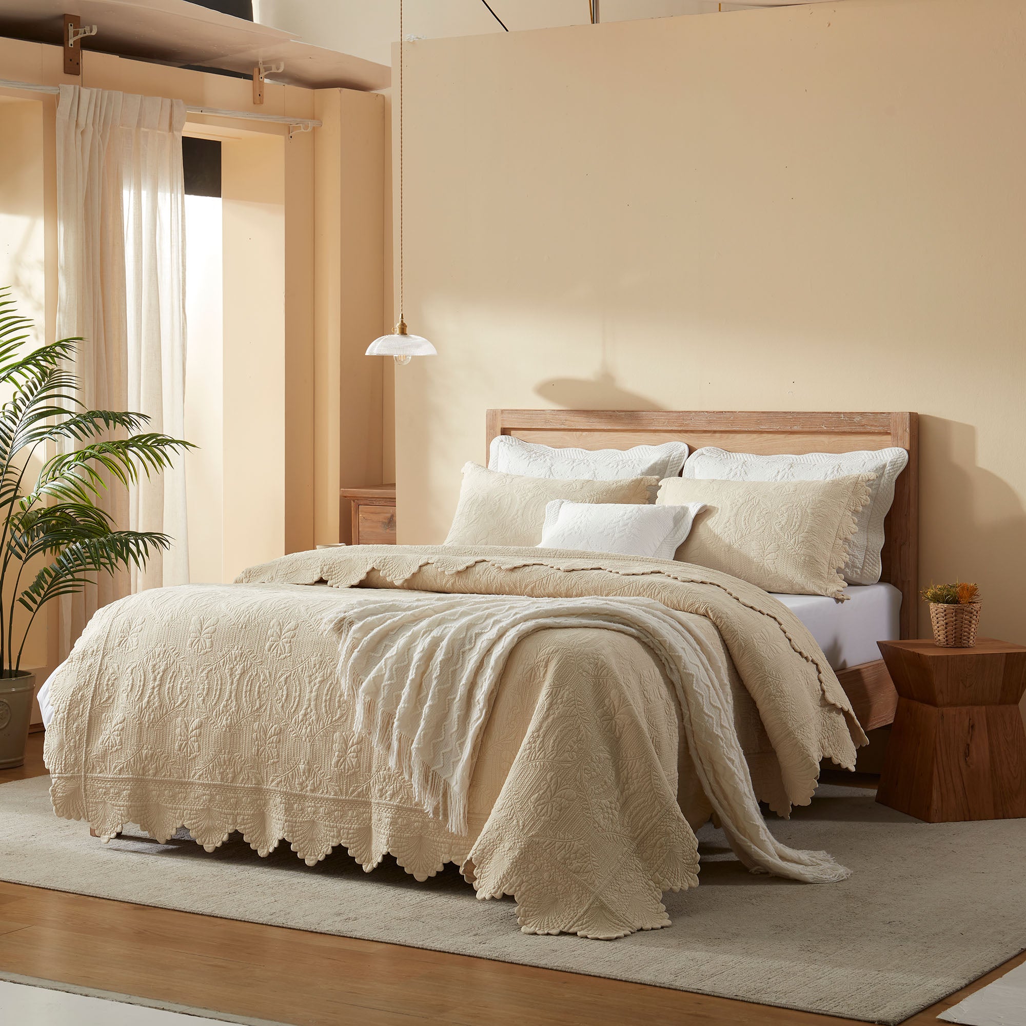 Embroidered Quilt Set – 3 Piece Oversized Bedspread, 100% Cotton TL140