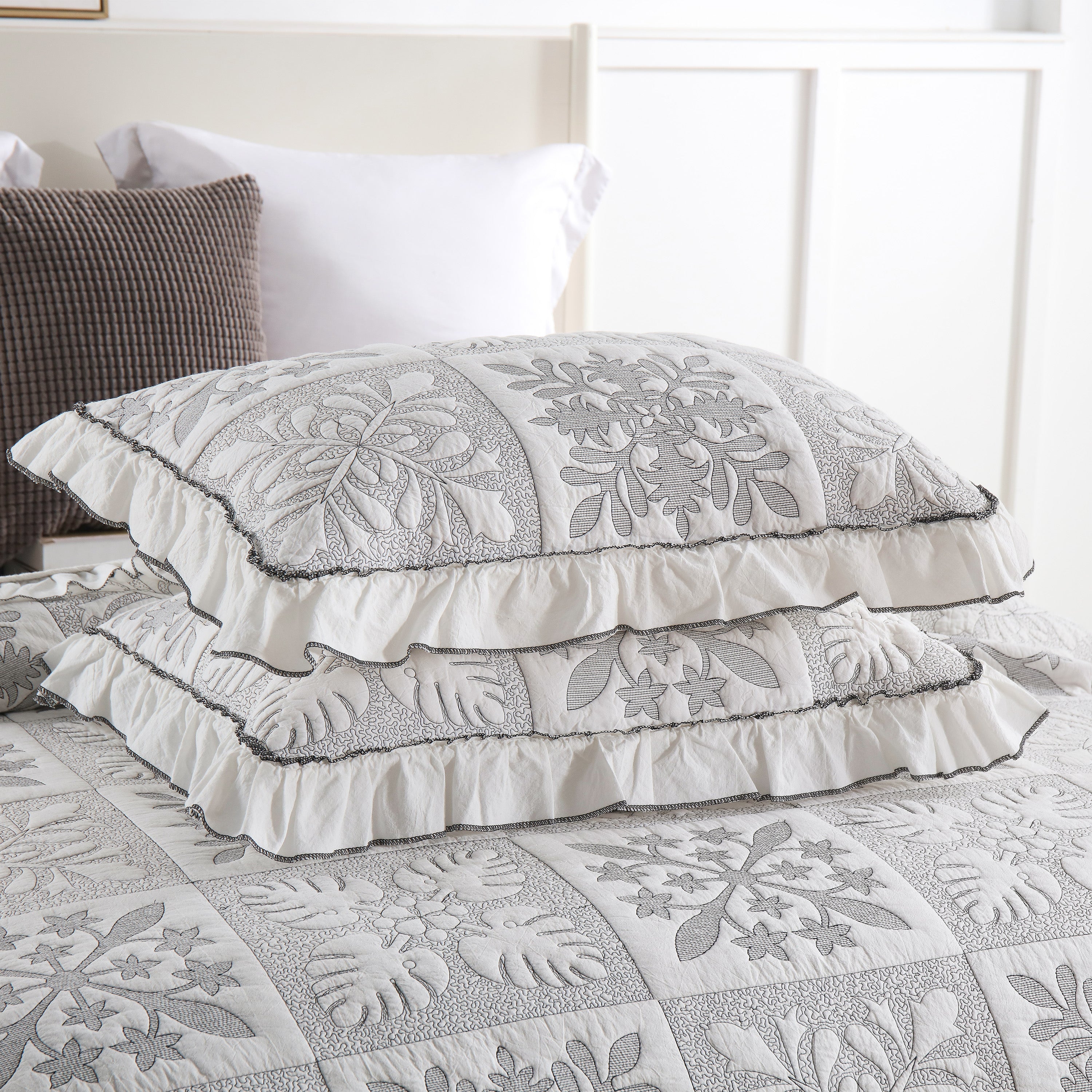 3 Piece 100% Cotton Embroidered Quilt Bedspread Set TJ