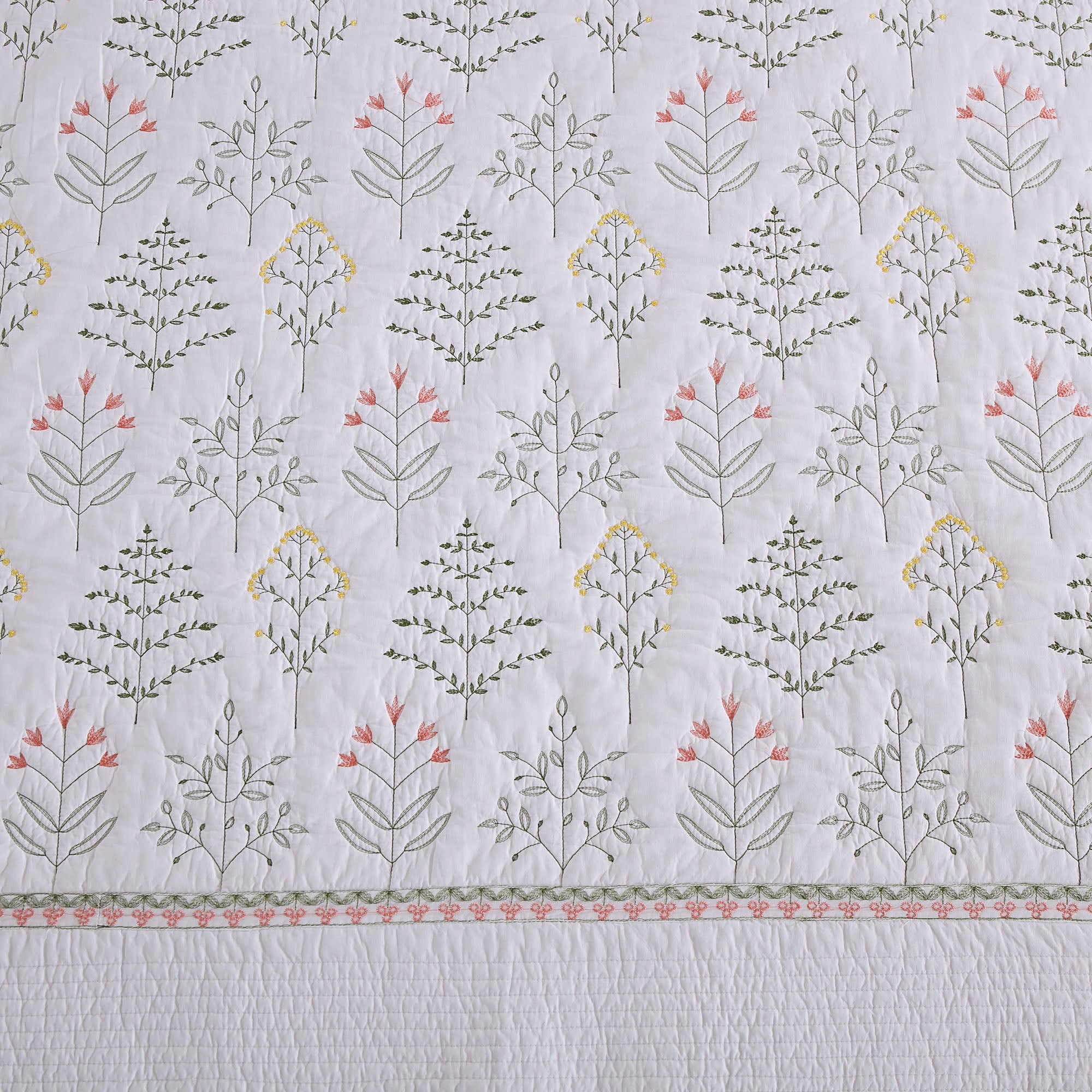 Oversized 3 Piece 100% Cotton Botanical Embroidered Quilt Set – Farmhouse Bedspread TL139