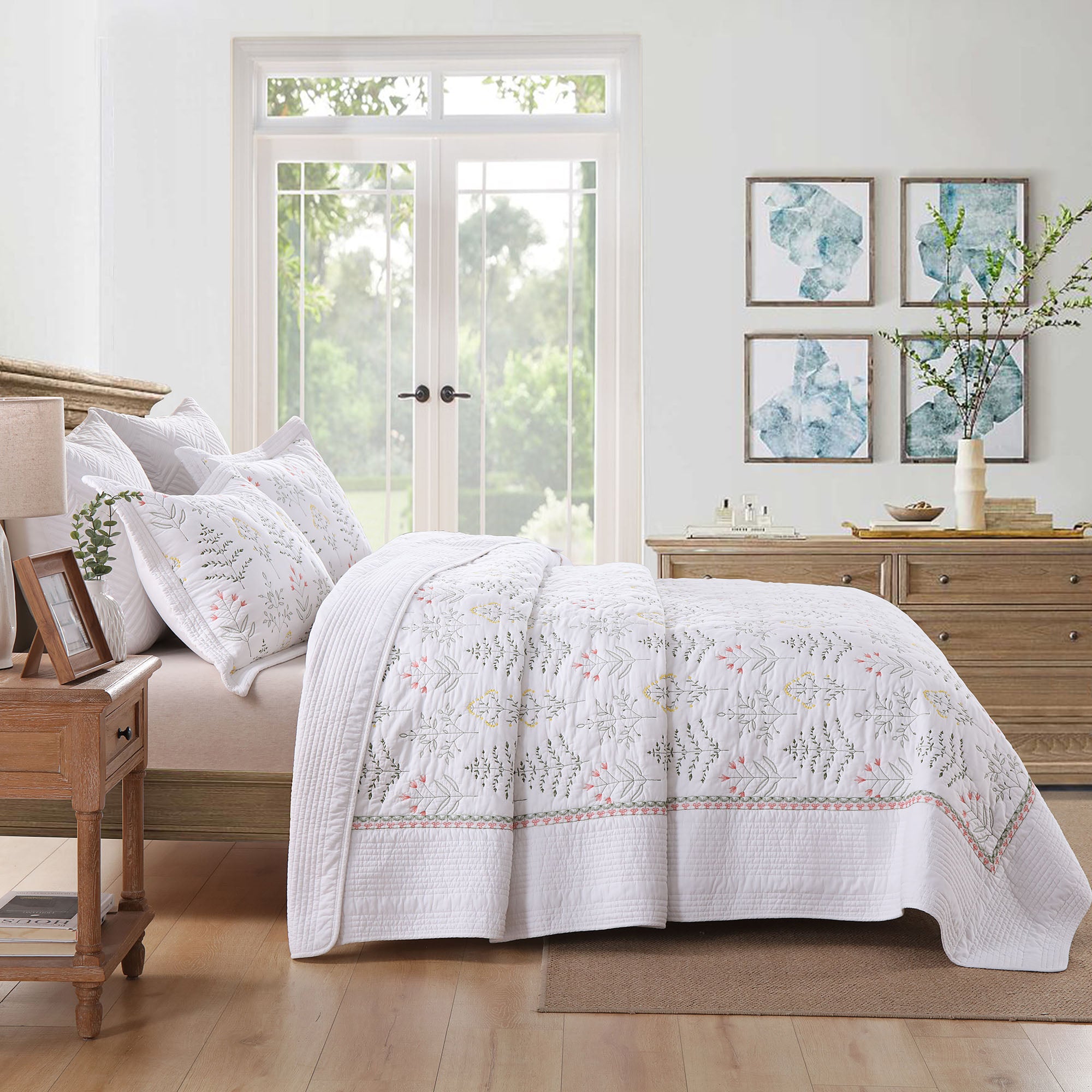 Oversized 3 Piece 100% Cotton Botanical Embroidered Quilt Set – Farmhouse Bedspread TL139