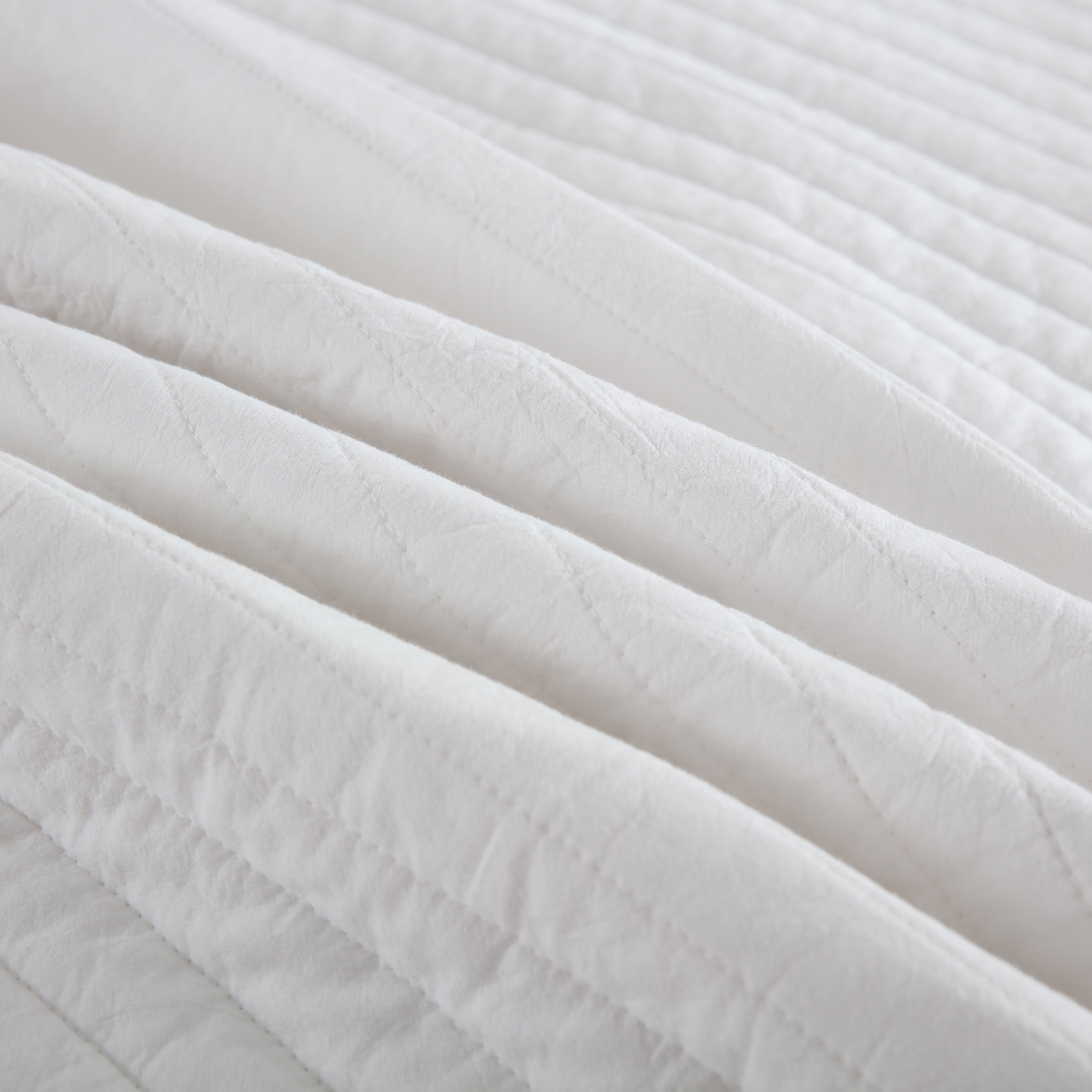 3 Piece 100% Cotton White Striped Embroidered Quilt Bedspread Set TC134