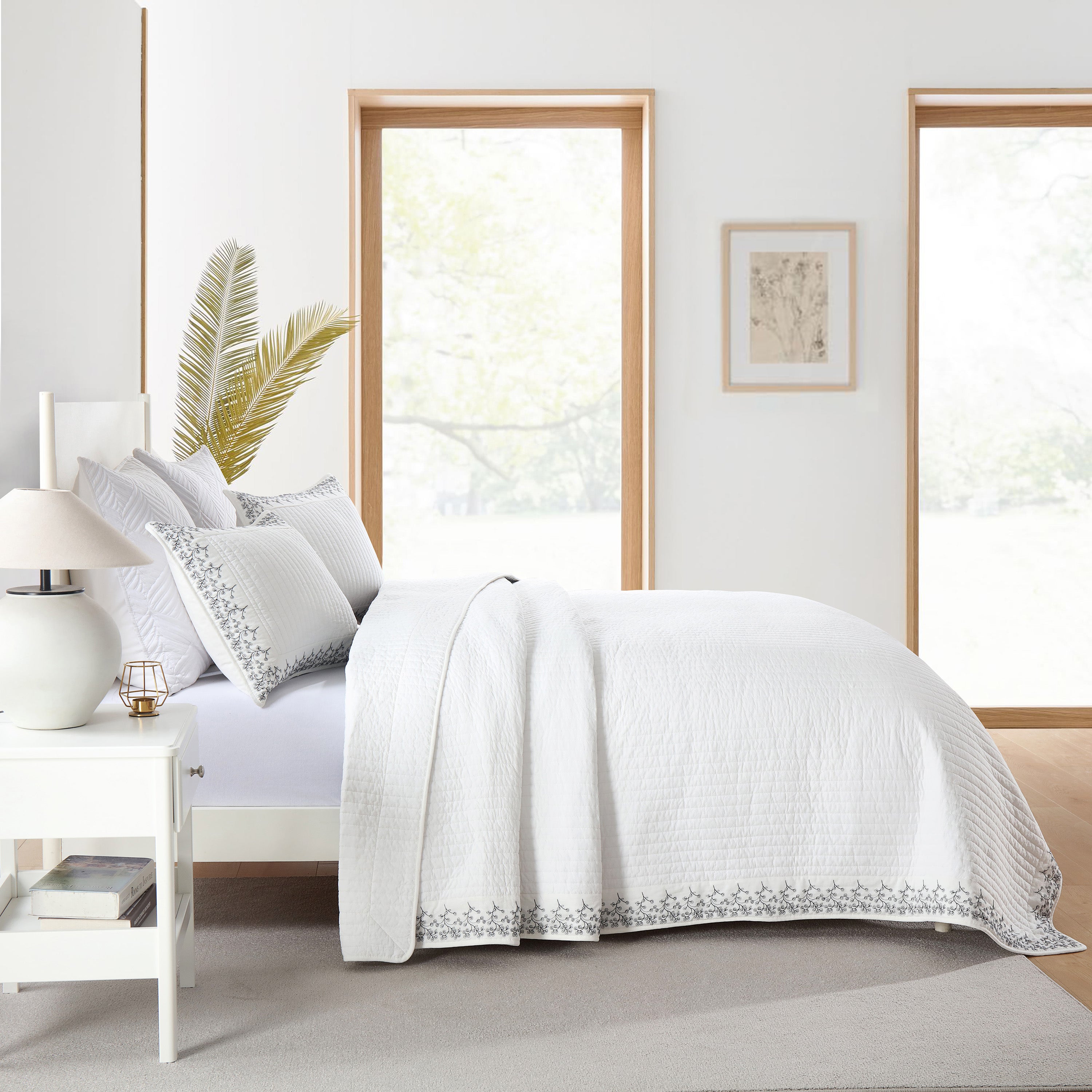 3 Piece 100% Cotton White Striped Embroidered Quilt Bedspread Set TC134