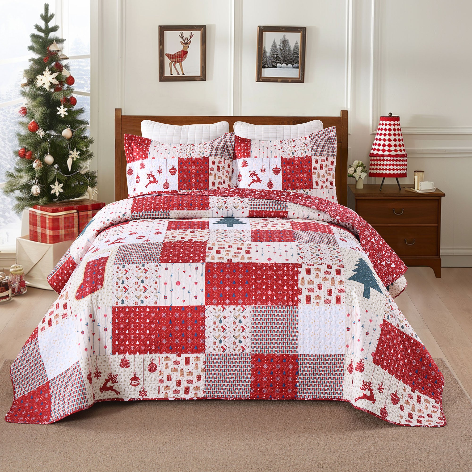 3 Piece Reversible Christmas Holiday Patchwork Quilt Bedspread Set BY216