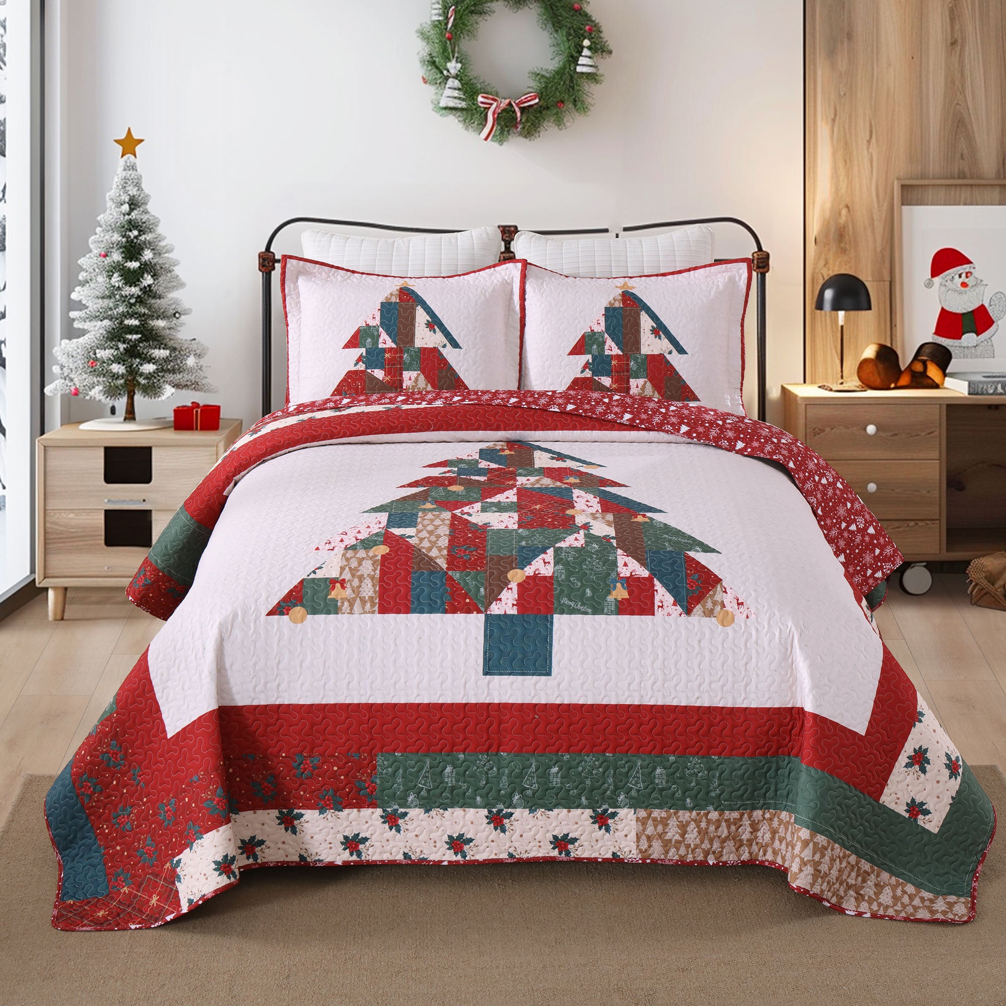 3 Piece Reversible Polyester Christmas Tree Patchwork Quilt Set - Holiday Bedspread Set BY218