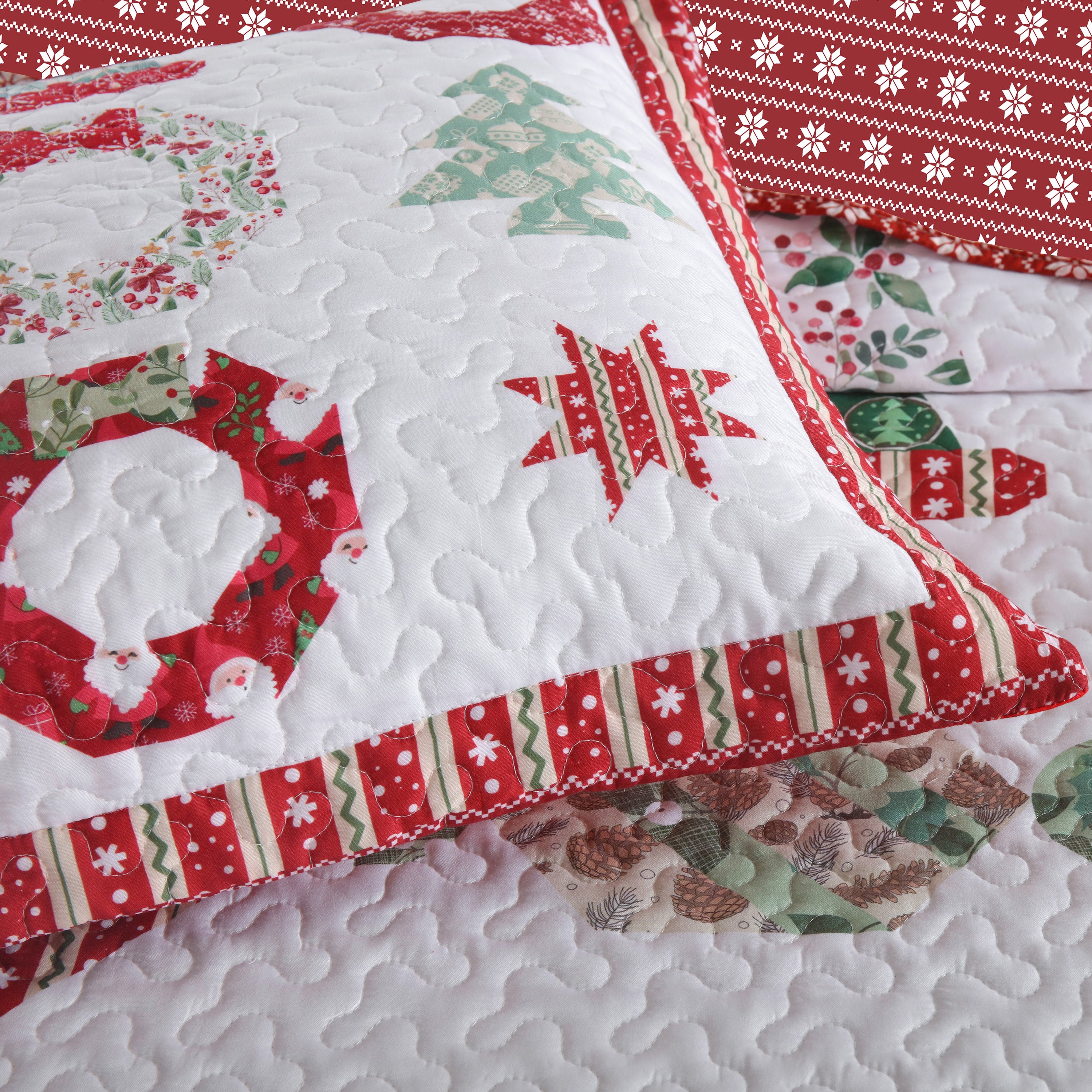 3 Piece Christmas Quilt Set Holiday Candy Print Bedspread