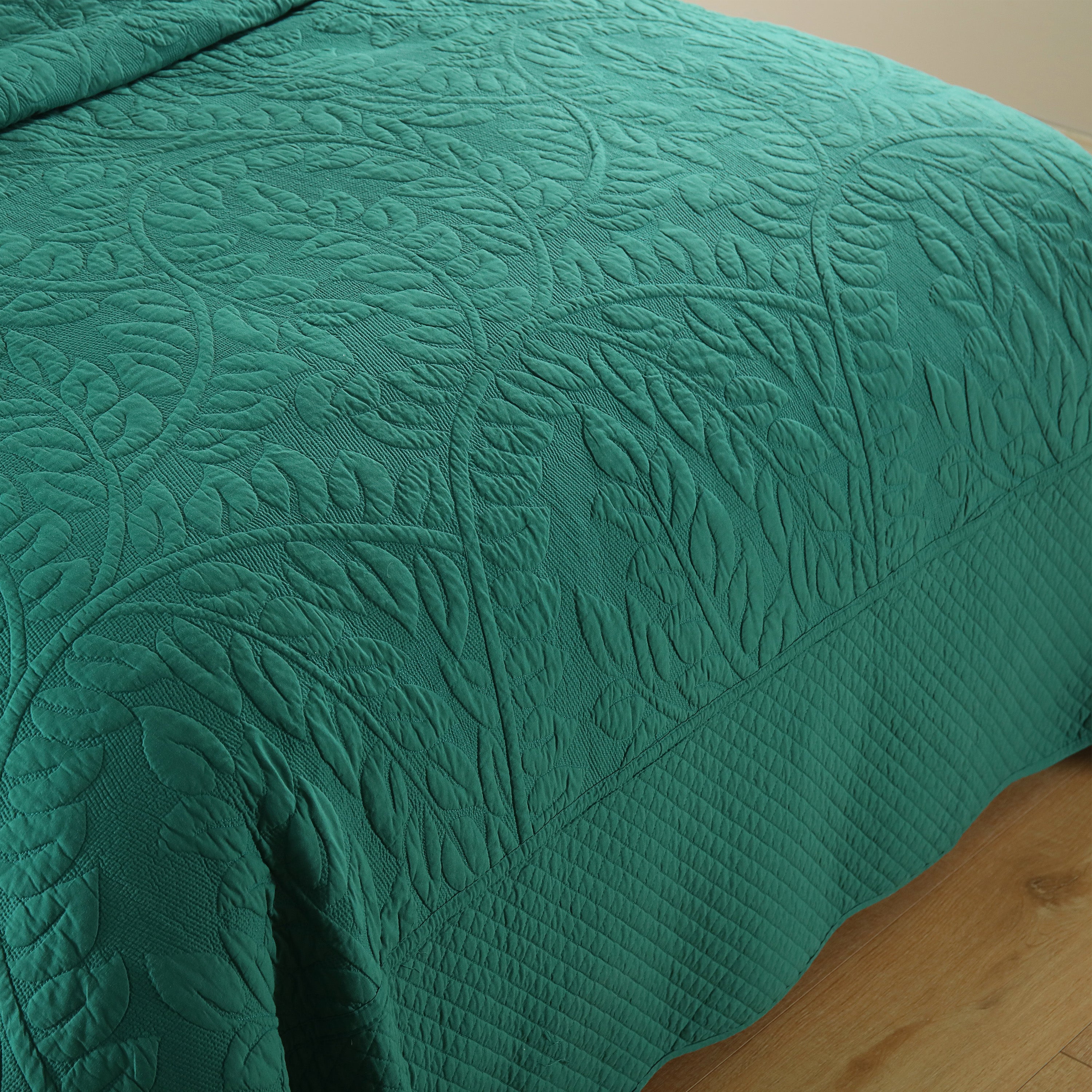 3 Piece 100% Cotton Quilt Set, Oversized Quilted Bedspread T