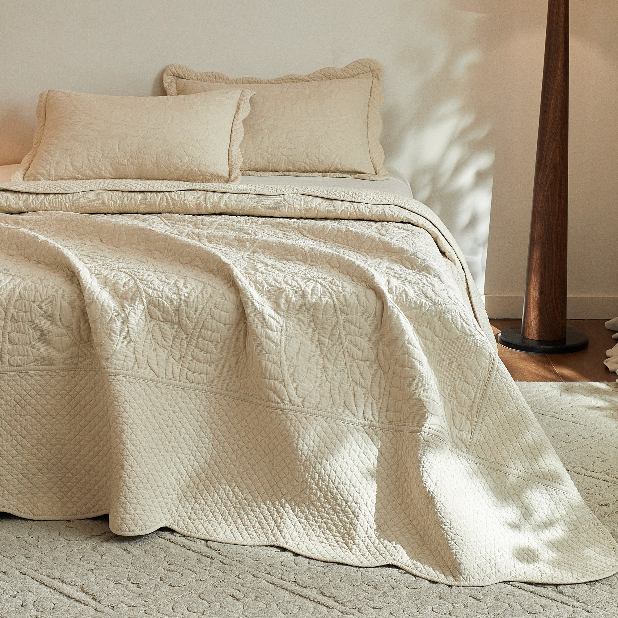 3-Pcs 100% Cotton Oversized Quilt Bedspread Set Embroidery T