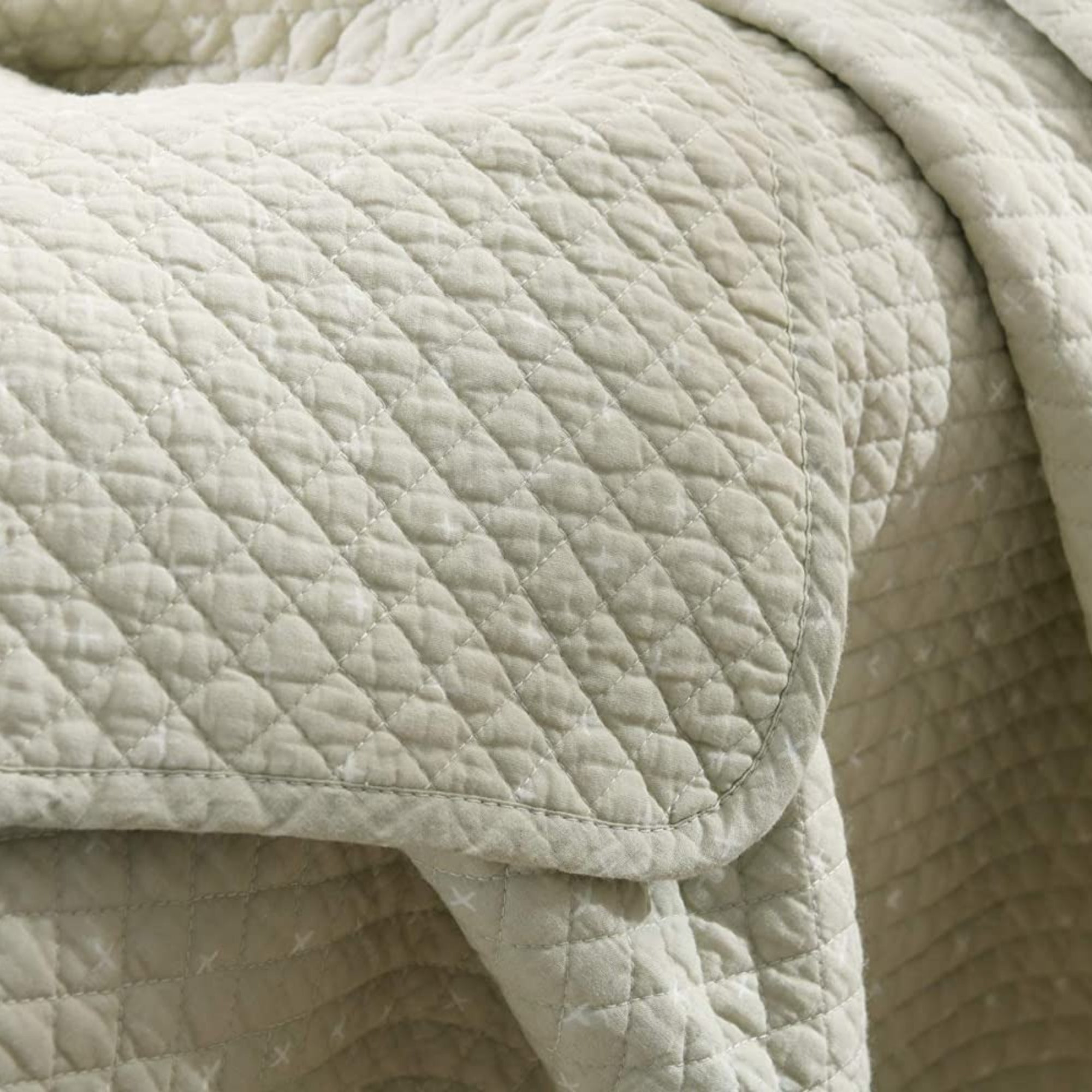100% Cotton Quilted Throw Blanket Soft Decorative Couch Sofa Cover Lightweight Bed Throw