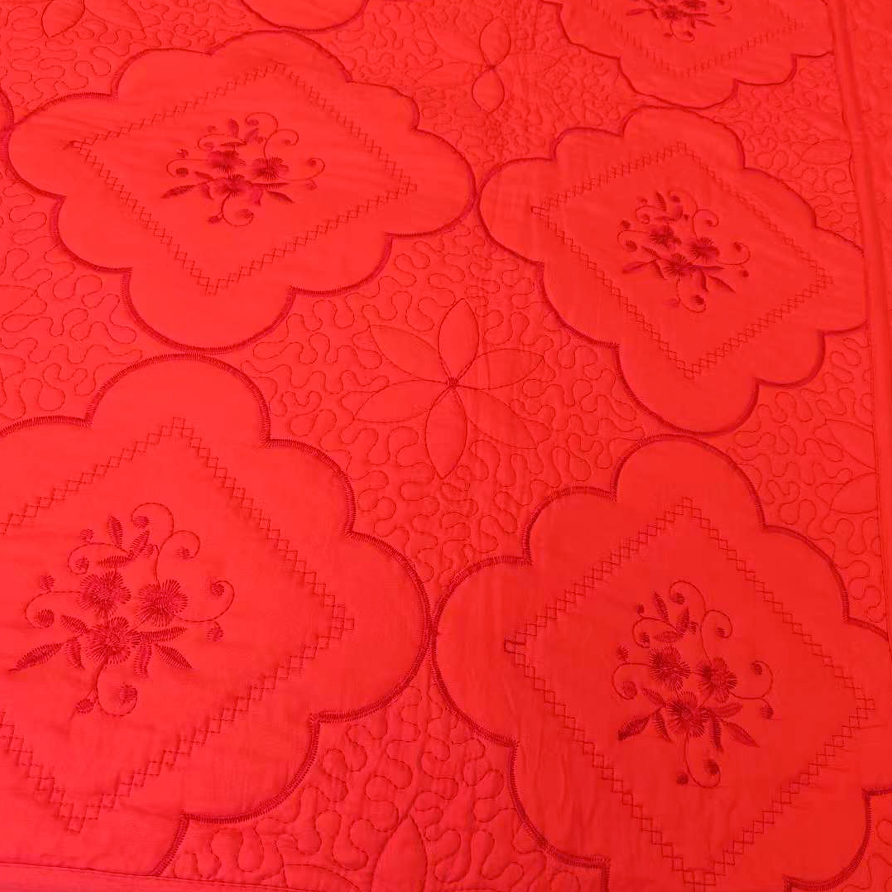 3 Piece Floral Embroidered Quilted Bedspread Set