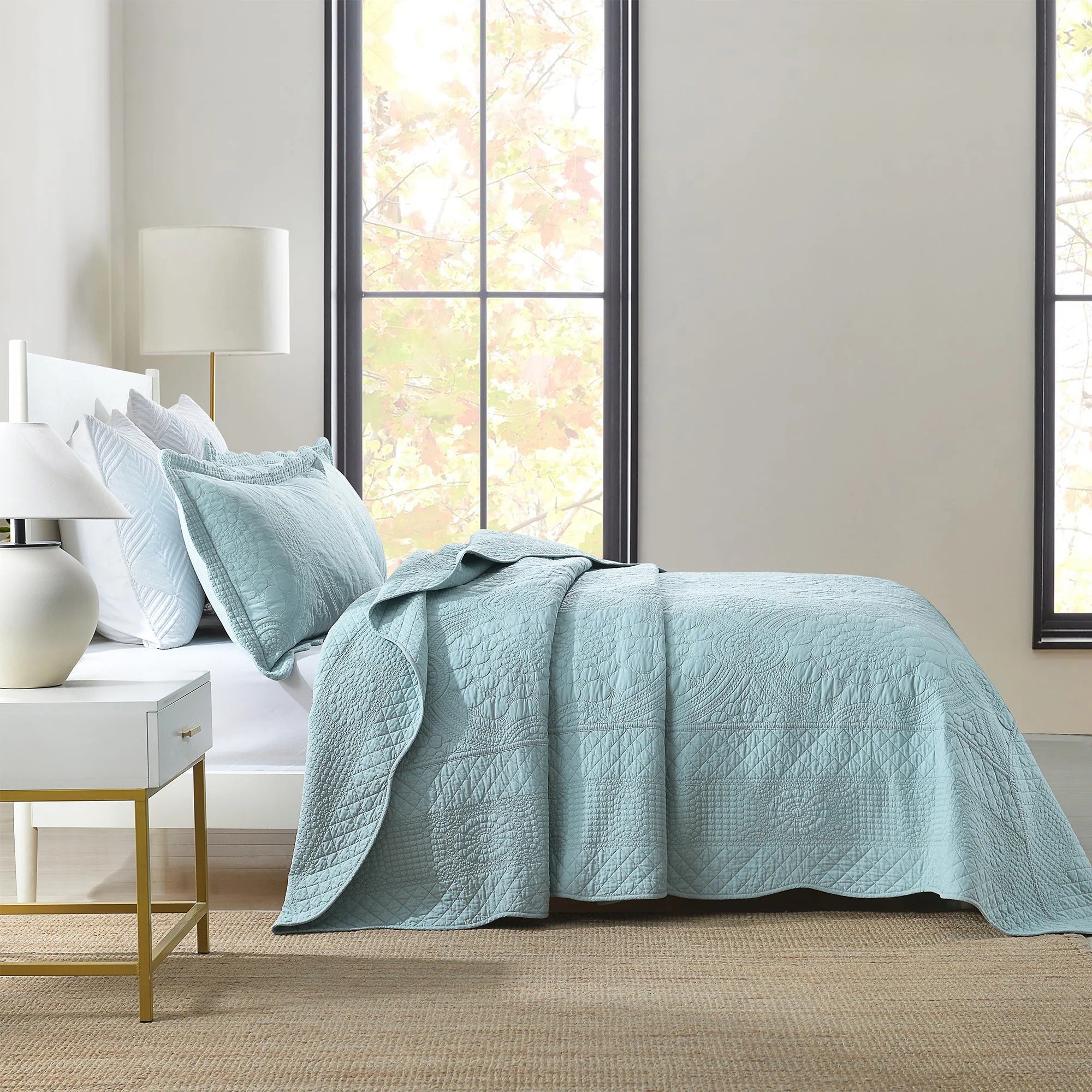 3 Pcs 100% Cotton Embroidered Quilt Bedspread Set, Queen & King Sizes