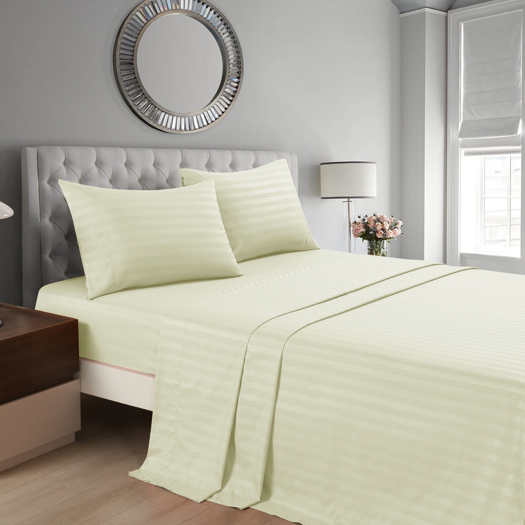 3/4 Piece Luxury Stripe Bed Sheet Set – Soft Hotel Bedding Collection 35000