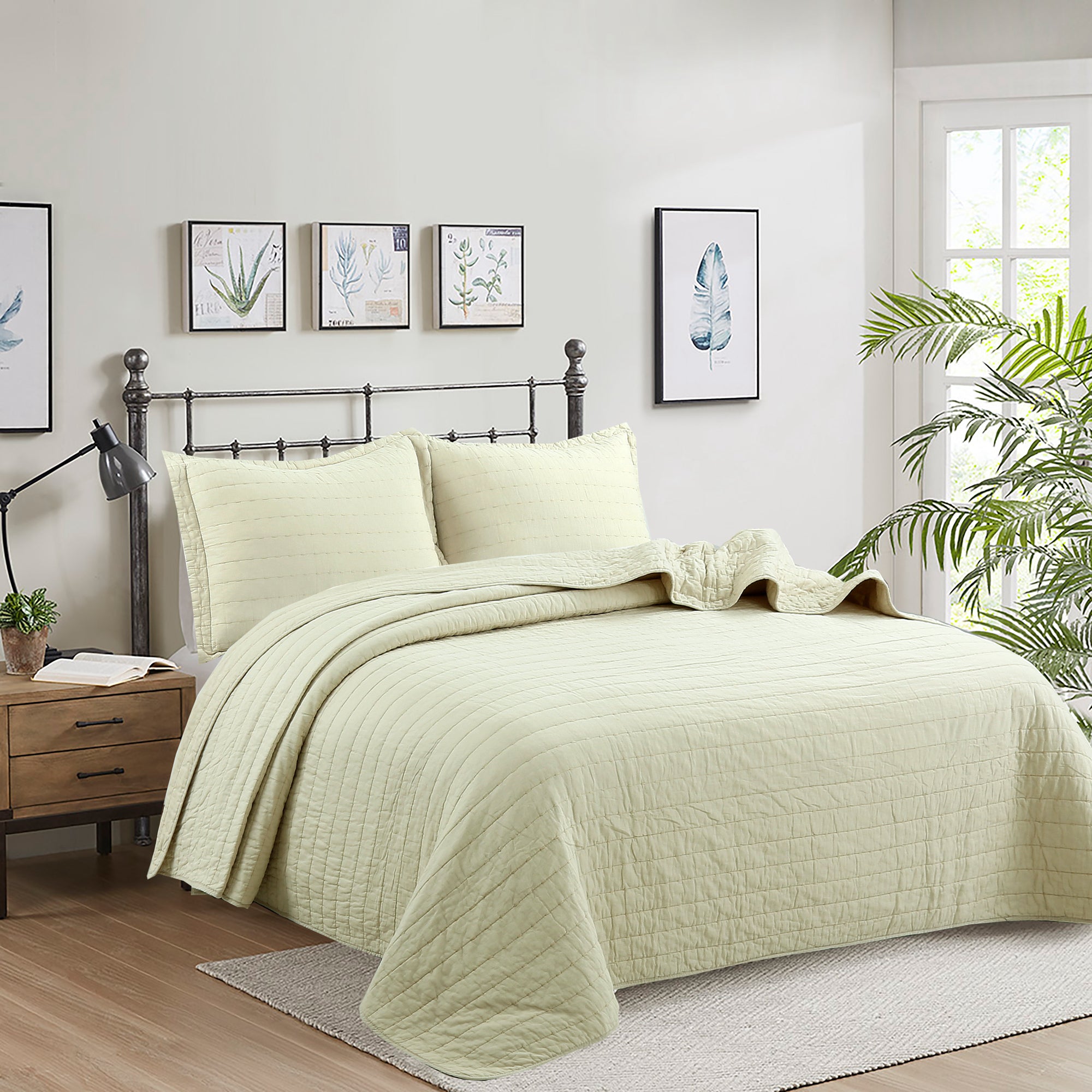 3 Piece 100% Cotton Quilt Set, Oversized Lightweight Channel Quilted Bedspread