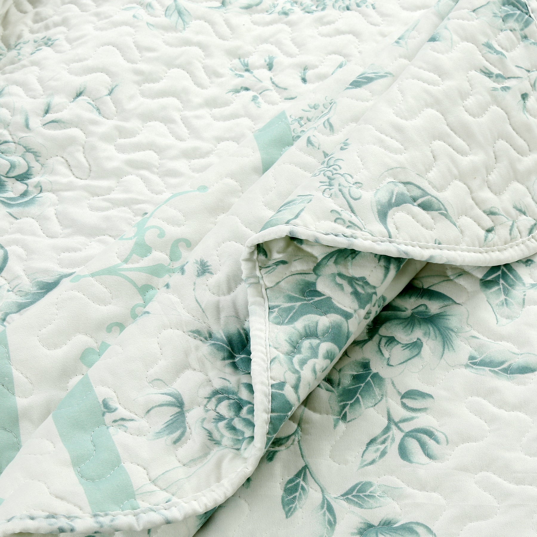 3 Piece Floral Quilt Set, French Country Bedspread C78