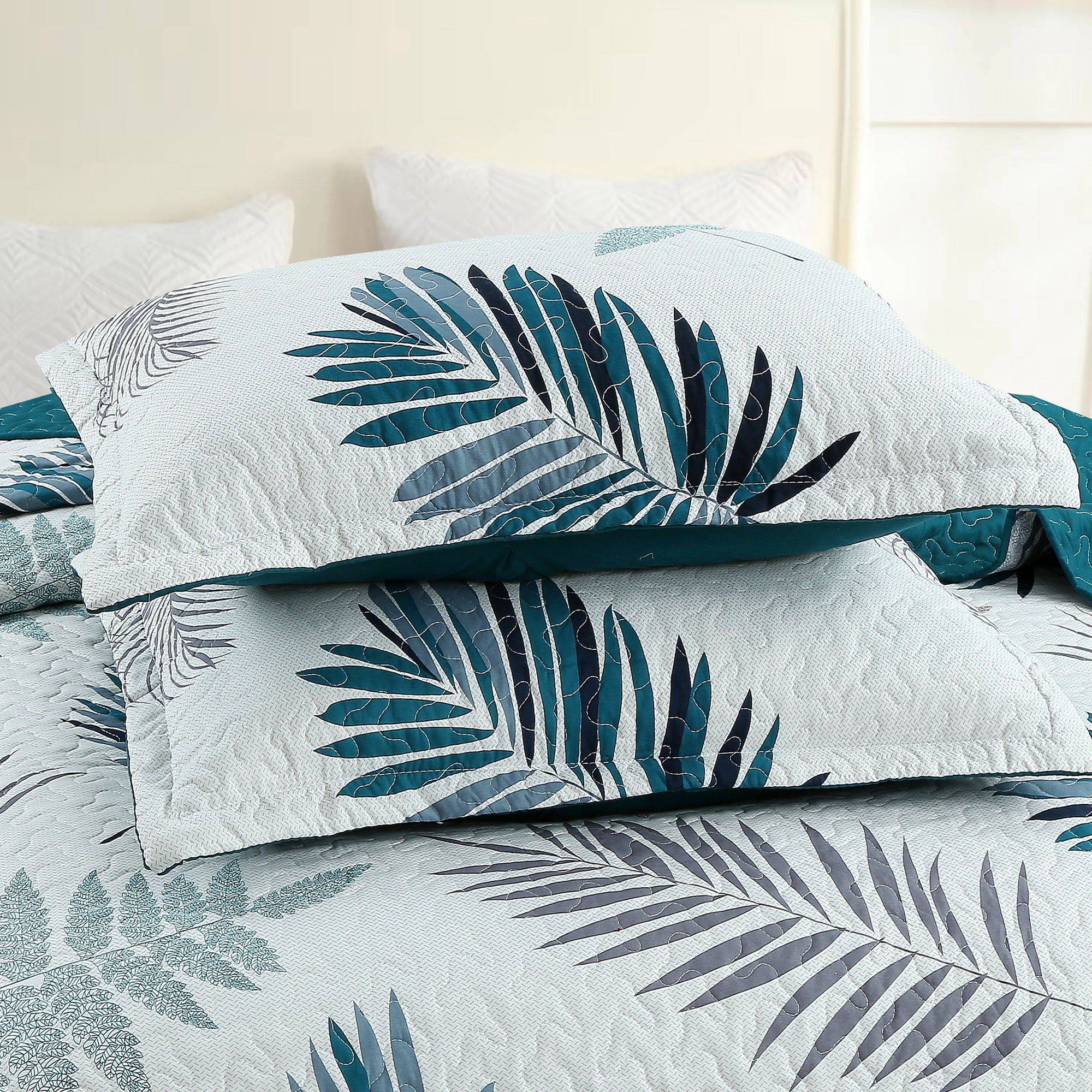 3 Piece Printed Leaf Quilt Set Lightweight Bedspread Set ME507