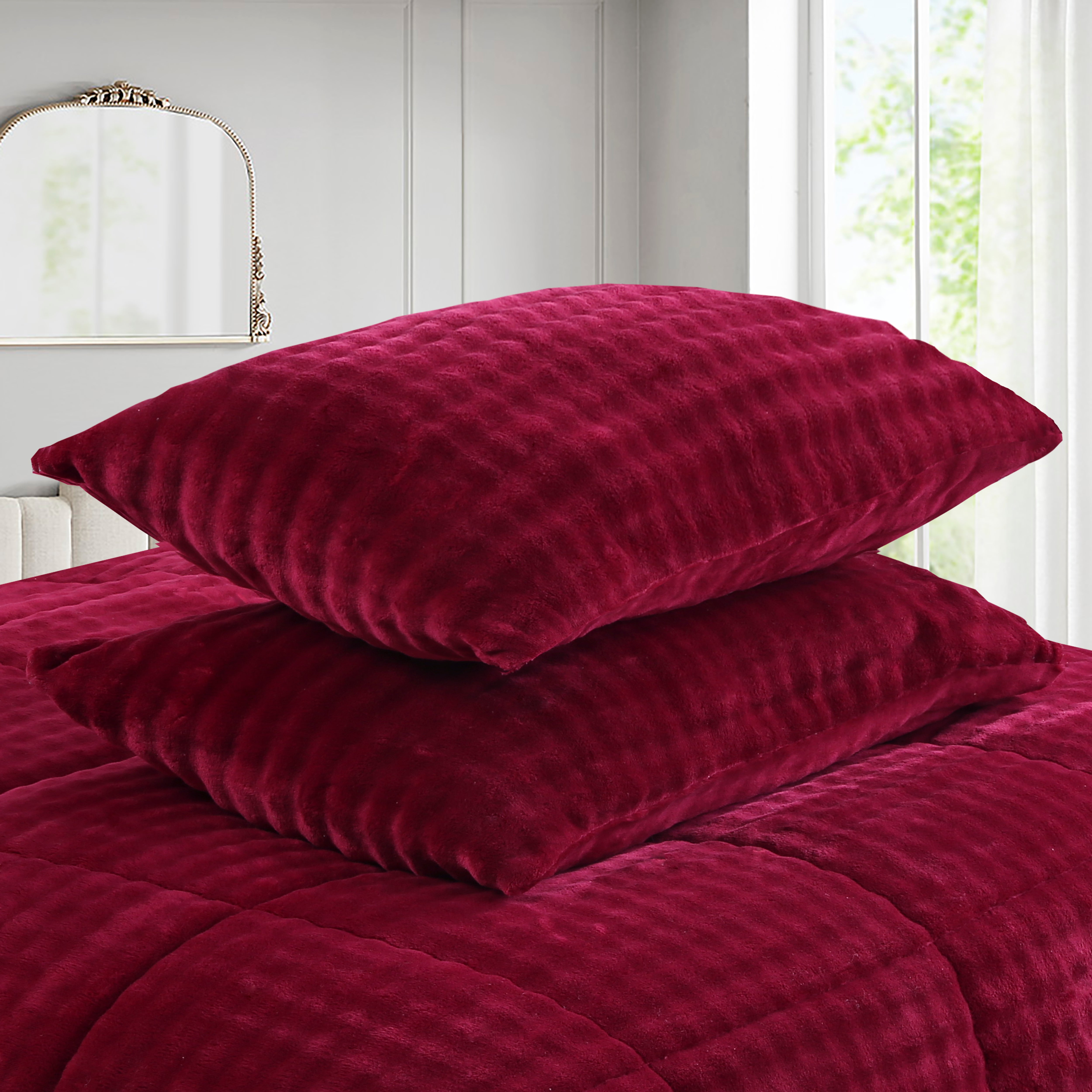 3 Piece Plush Flannel Comforter Set – Soft Bubble Velvet