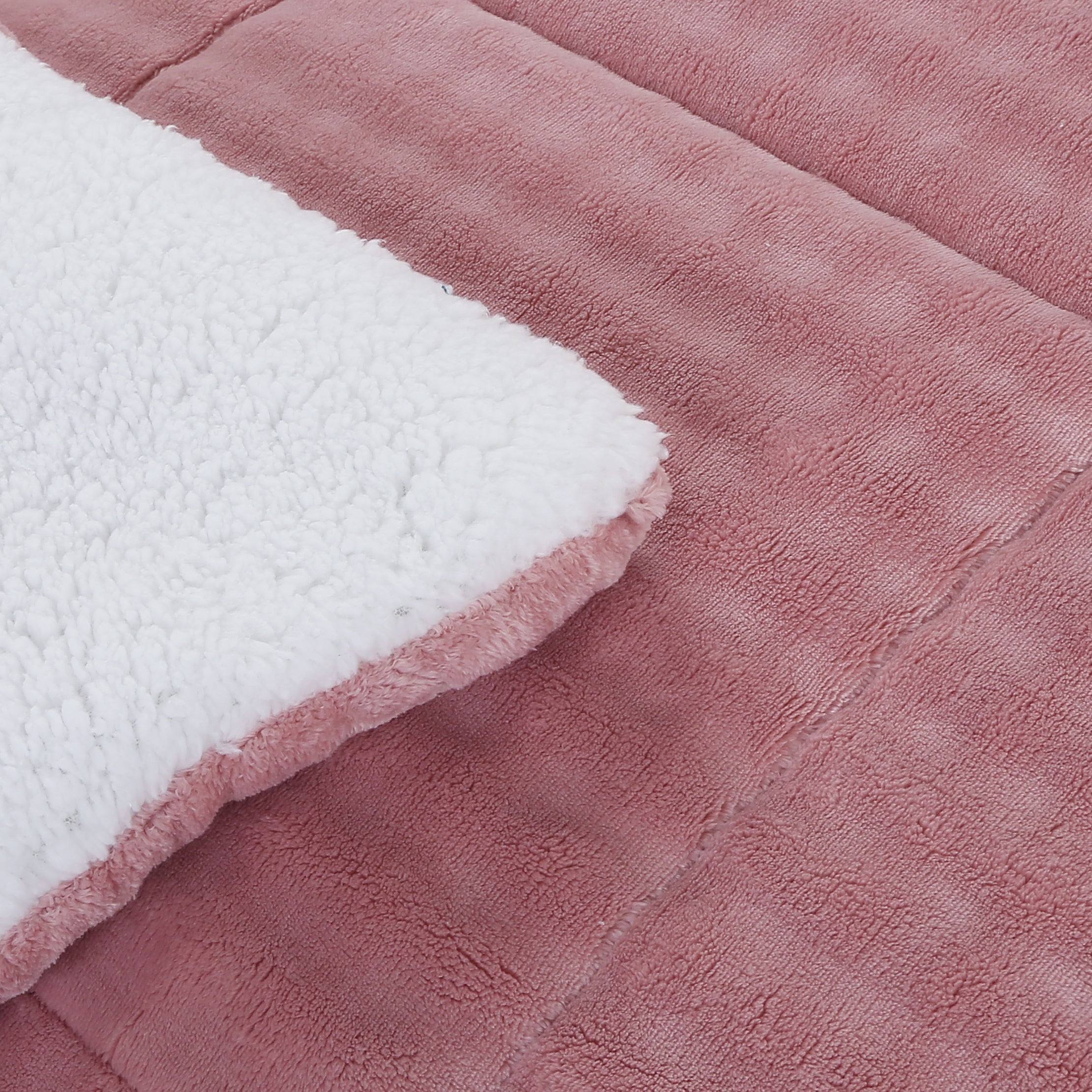 3 Piece Plush Flannel Comforter Set – Soft Bubble Velvet
