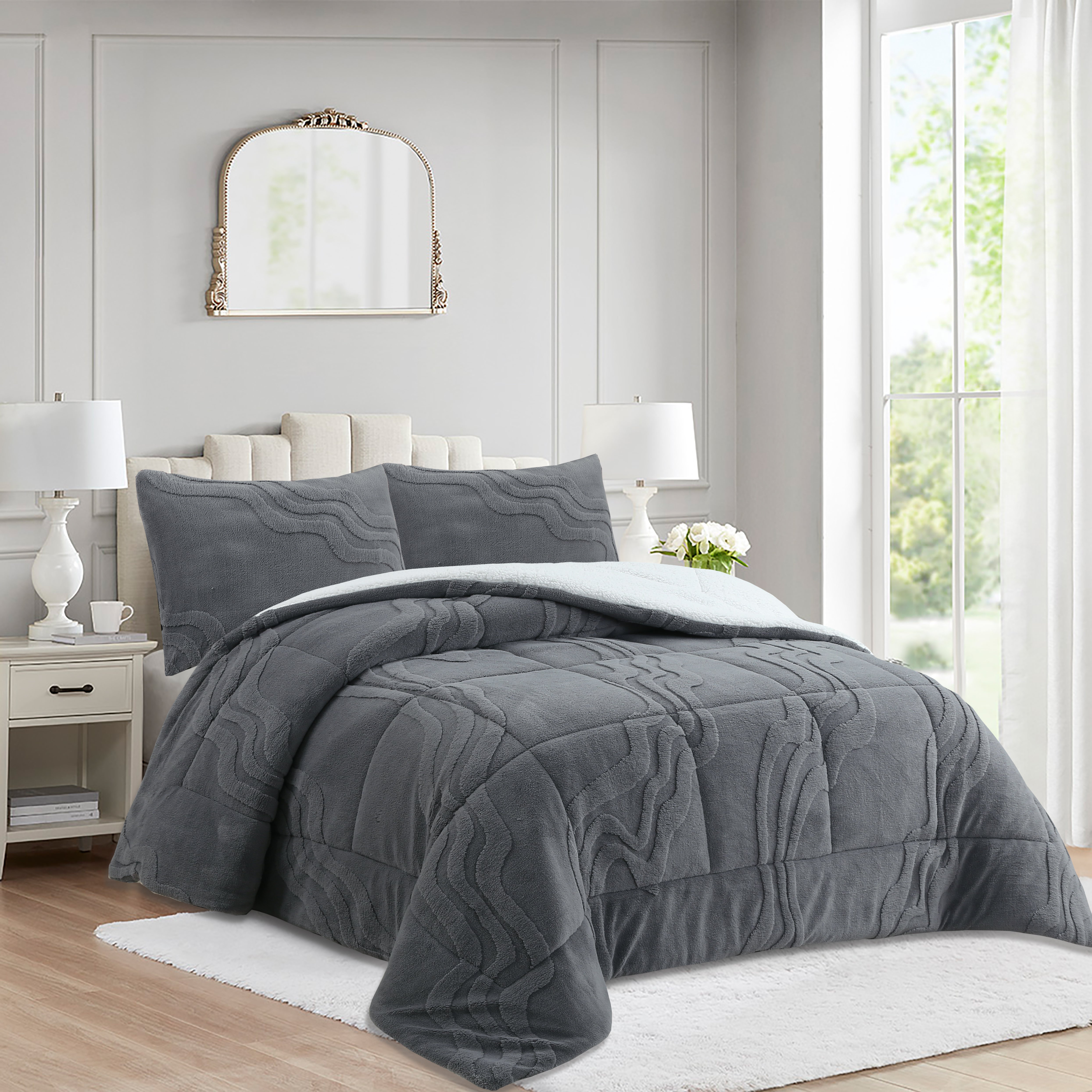 Luxury 3 Piece Wave Jacquard Plush Comforter Set MEW
