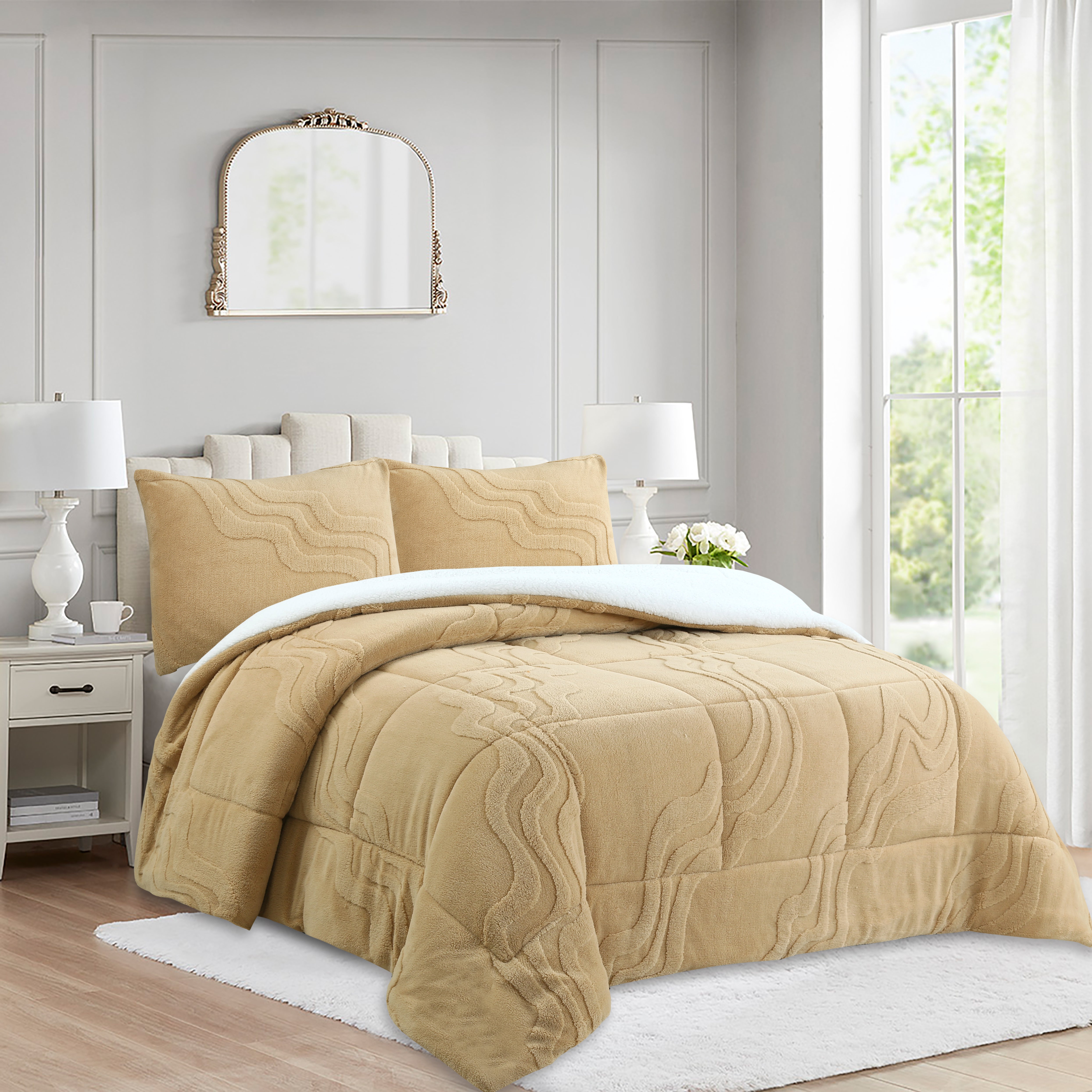 Luxury 3 Piece Wave Jacquard Plush Comforter Set MEW