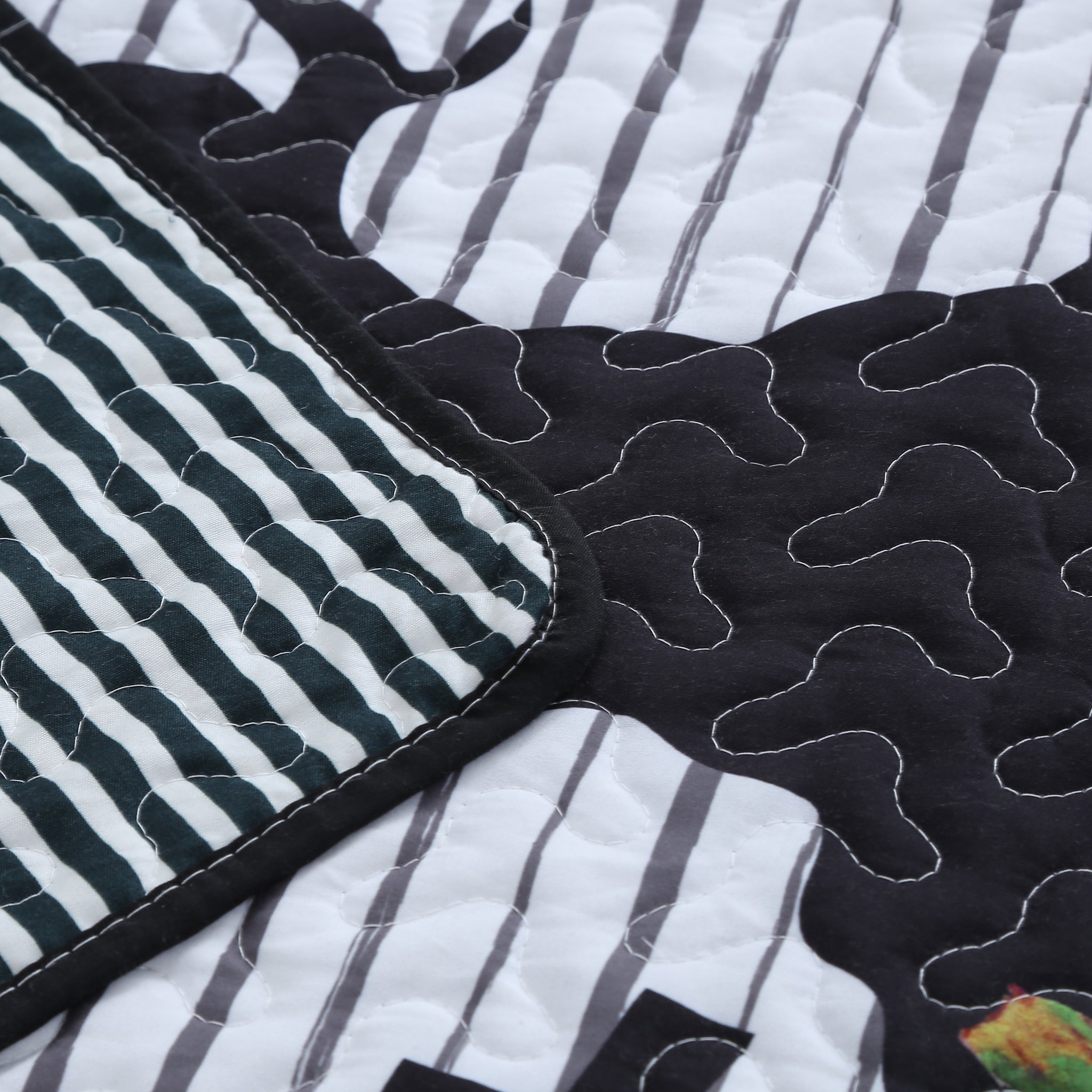 3 Pcs Halloween Themed Quilt Bedspread Set ME511