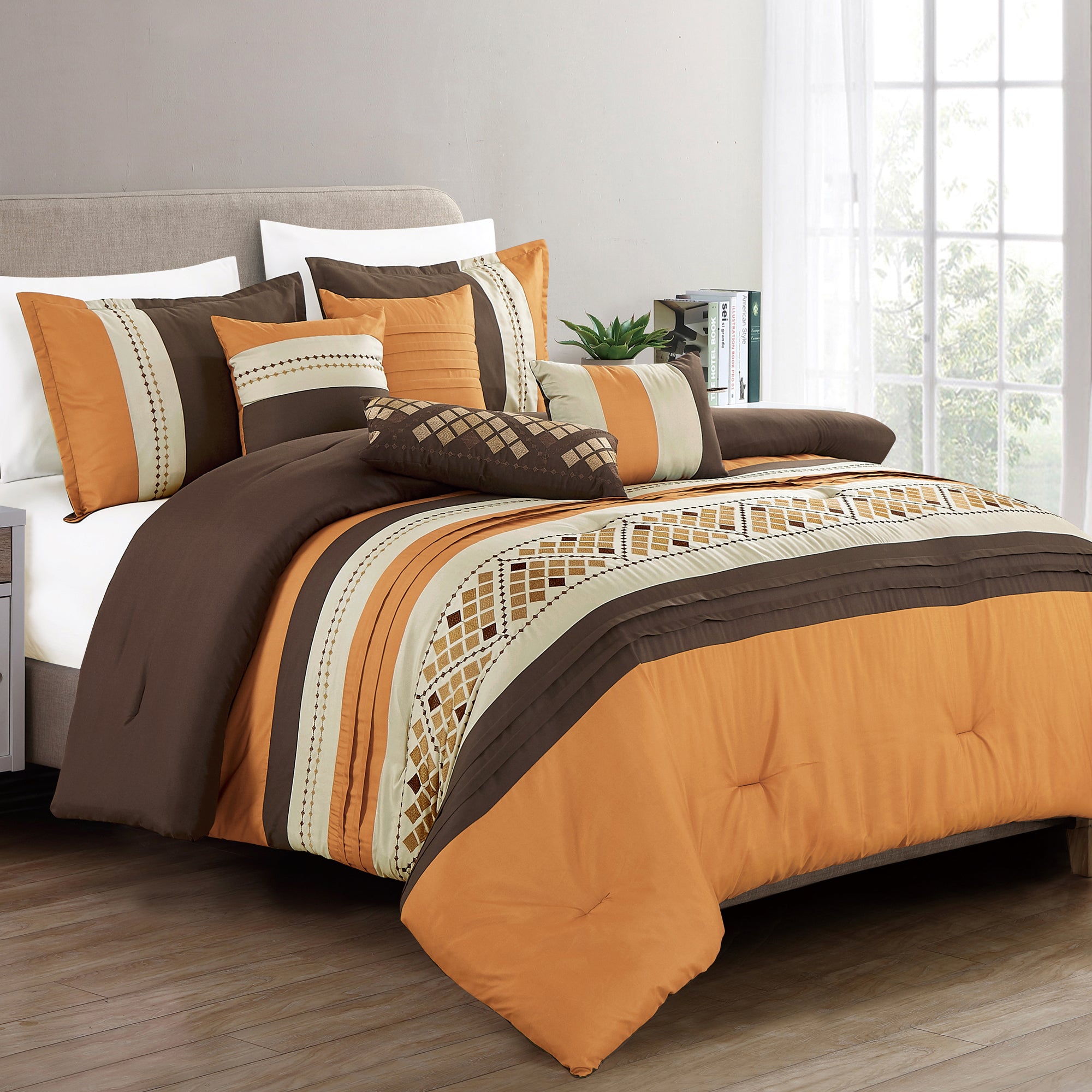 7 PCS Bedding Comforter Set
