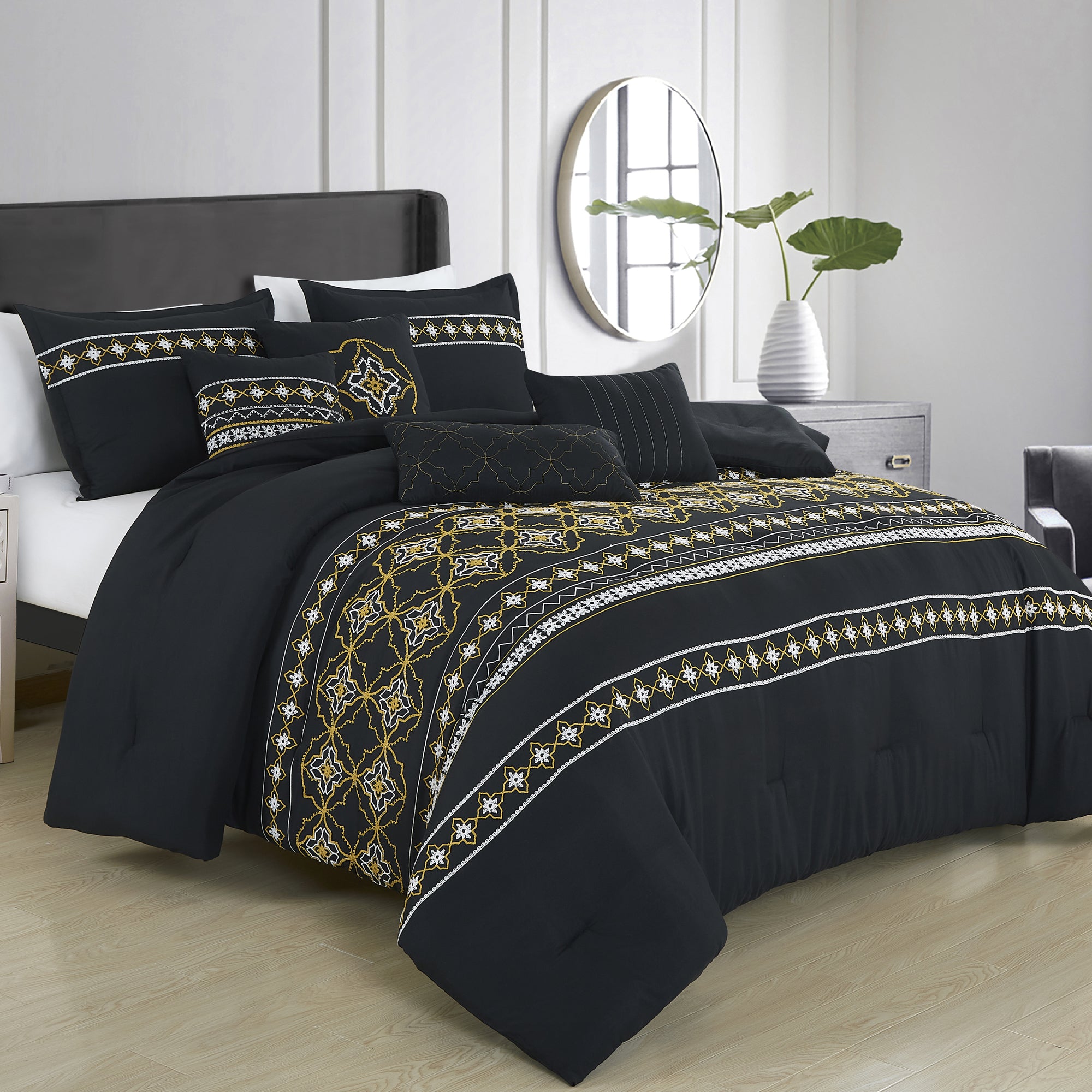 7 PCS Bedding Comforter Set Tzila 2024