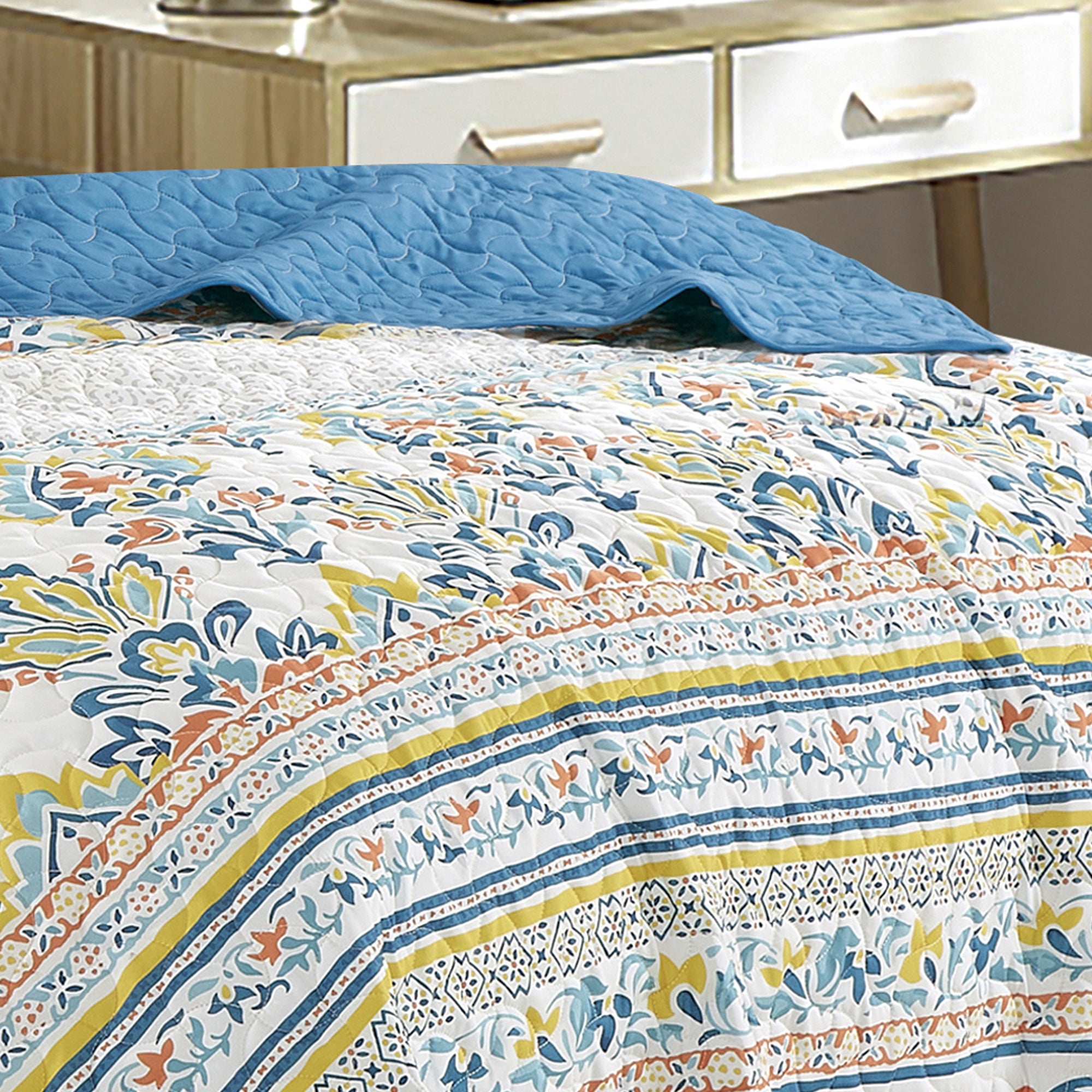 3-Piece Floral Reversible Boho Quilt Bedspread Set, Colorful Botanical Pattern Bedding JB22783