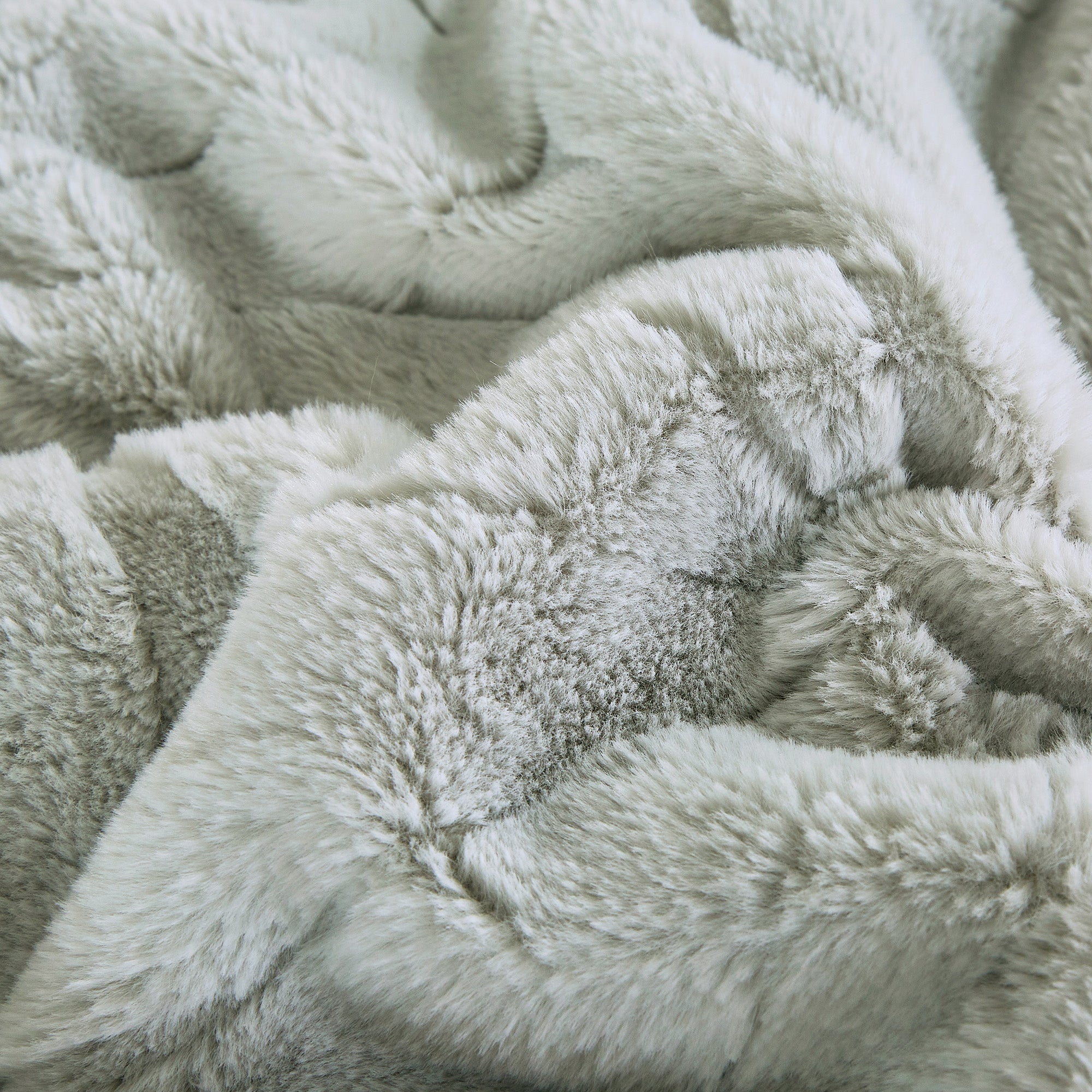 4-Piece Textured Floral Faux Fur Comforter Set with Velvet Backing