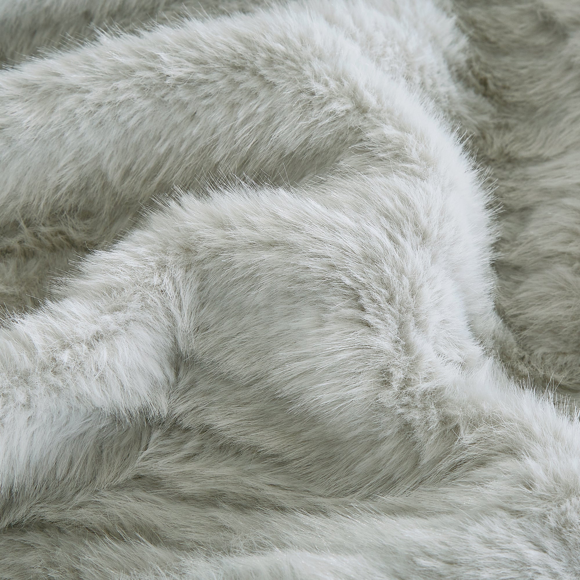 4-Piece Textured Diagonal Stripe Faux Fur Comforter Set with Velvet Backing