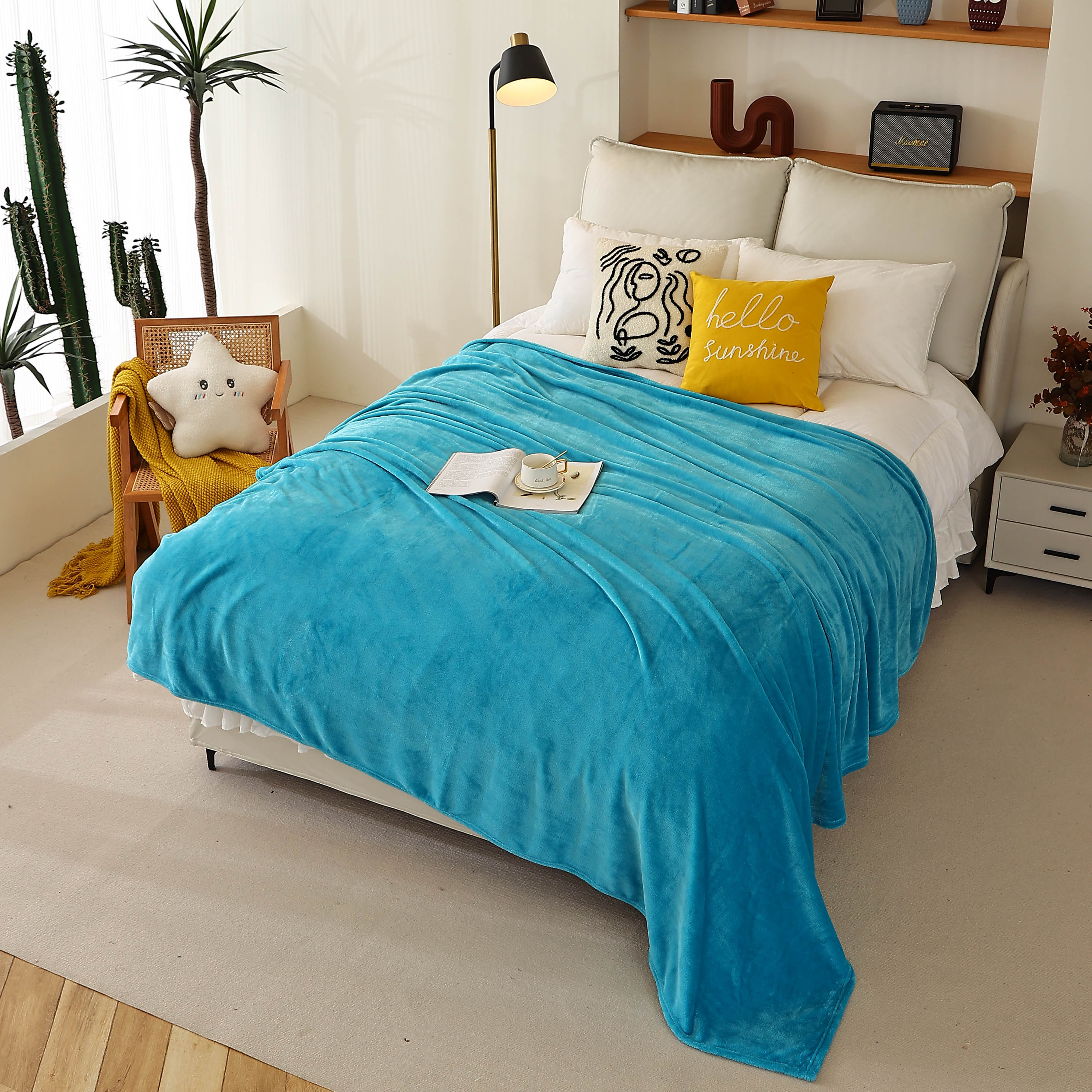King Size Flannel Fleece Throw Blanket 240GSM Soft Lightweight Plush Cozy Bed Blanket 102 x 90 Inches
