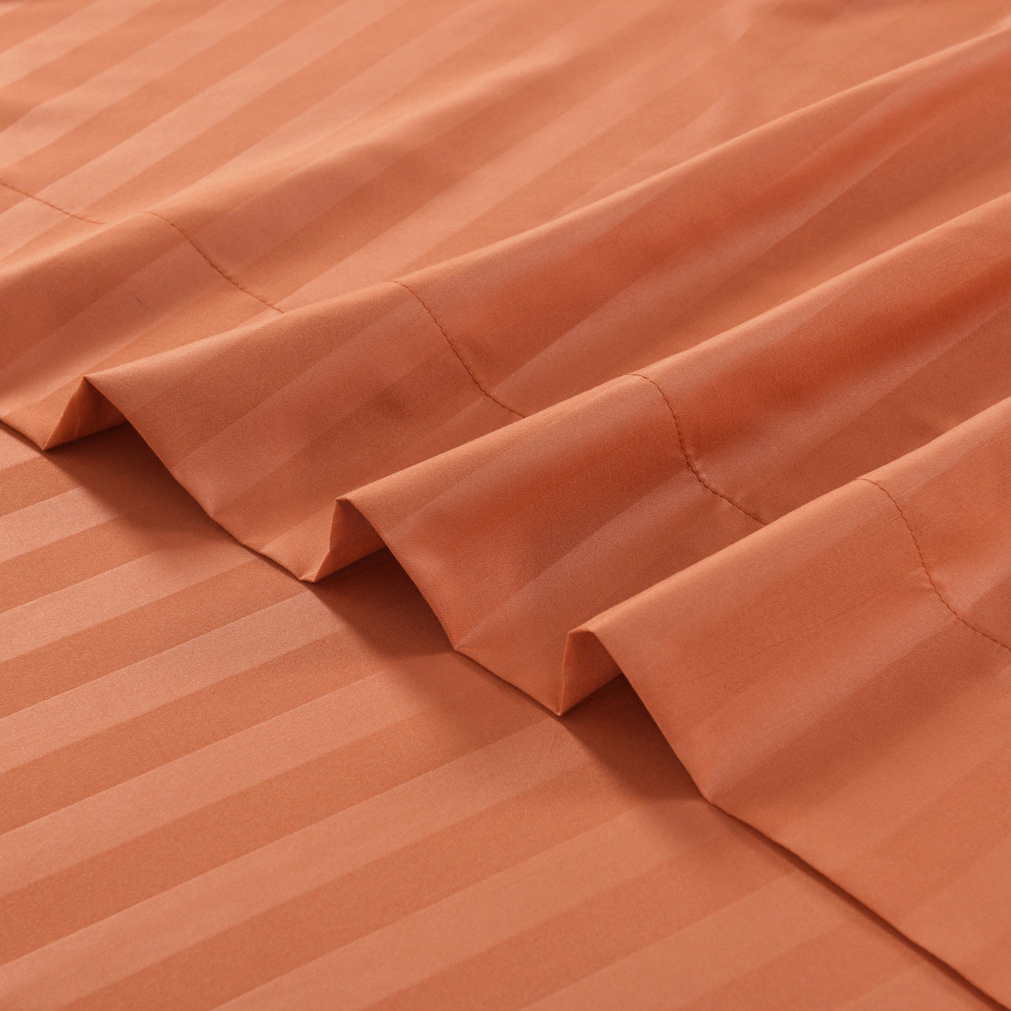 3/4 Pcs Luxury Stripe Bed Sheets Set 35000