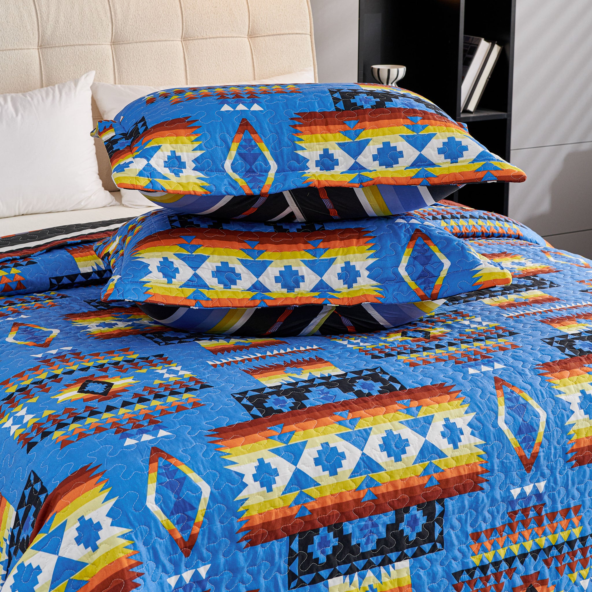 3 Pcs Boho Colorful Polyester Quilt Set, Geometry Printed Bedspread Coverlet Set with 2 Pillowcases,Soft Bohemian Bedding Set