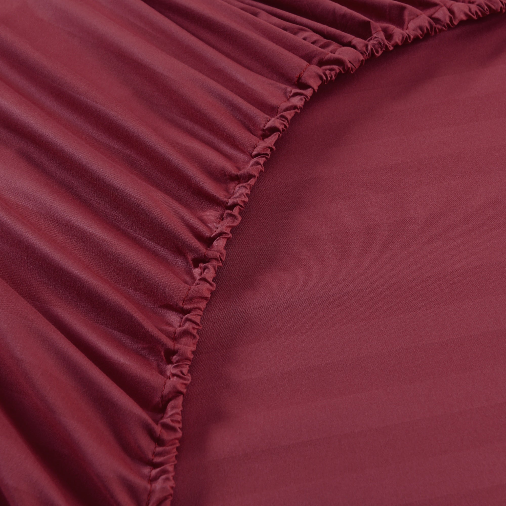 3/4 Piece Luxury Stripe Bed Sheet Set – Soft Hotel Bedding Collection 35000