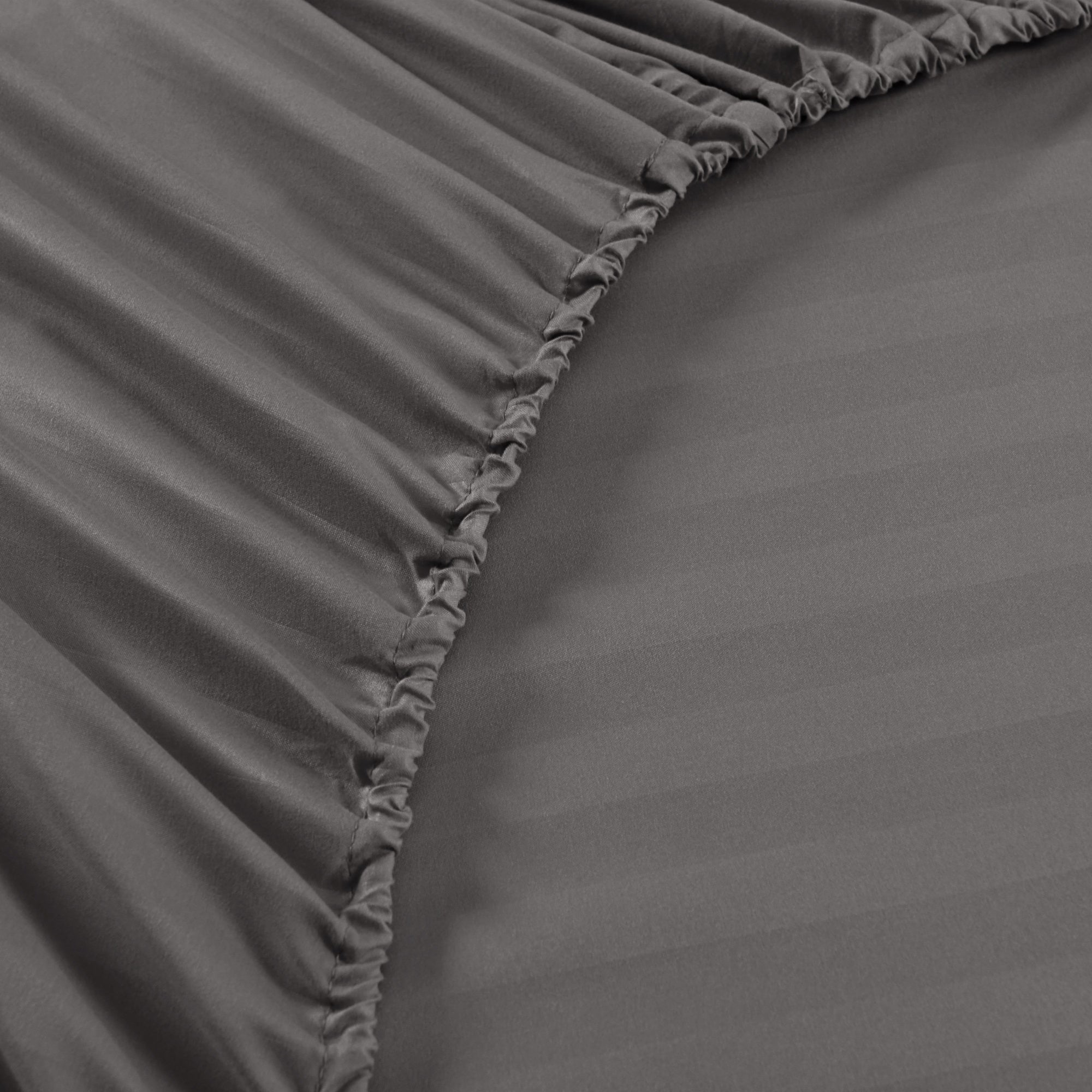 3/4 Piece Luxury Stripe Bed Sheet Set – Soft Hotel Bedding Collection 35000